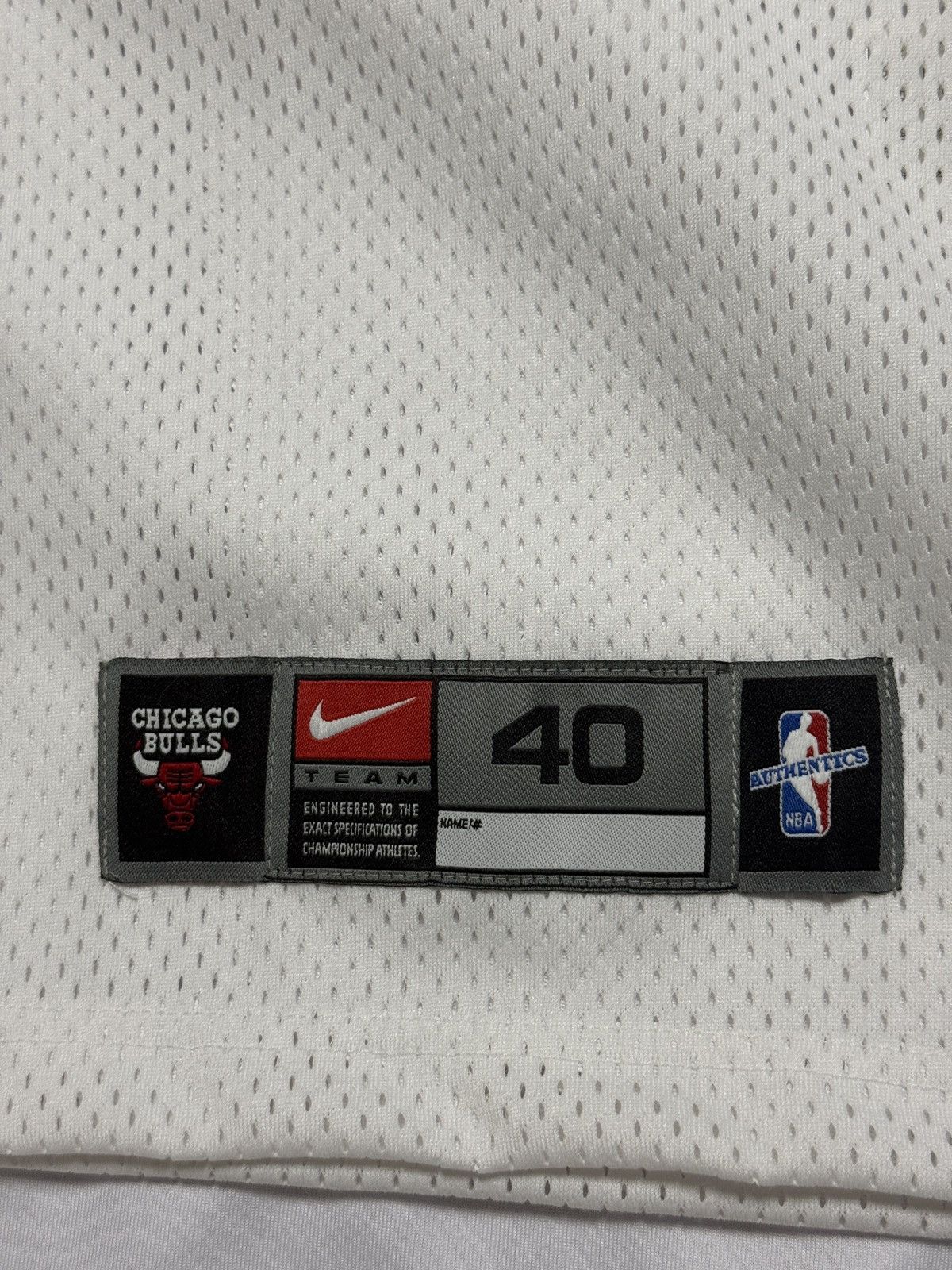 Nike 2001 Sz40 Nike Jay Williams authentic jersey chicago bulls Size US M / EU 48-50 / 2 - 6 Thumbnail