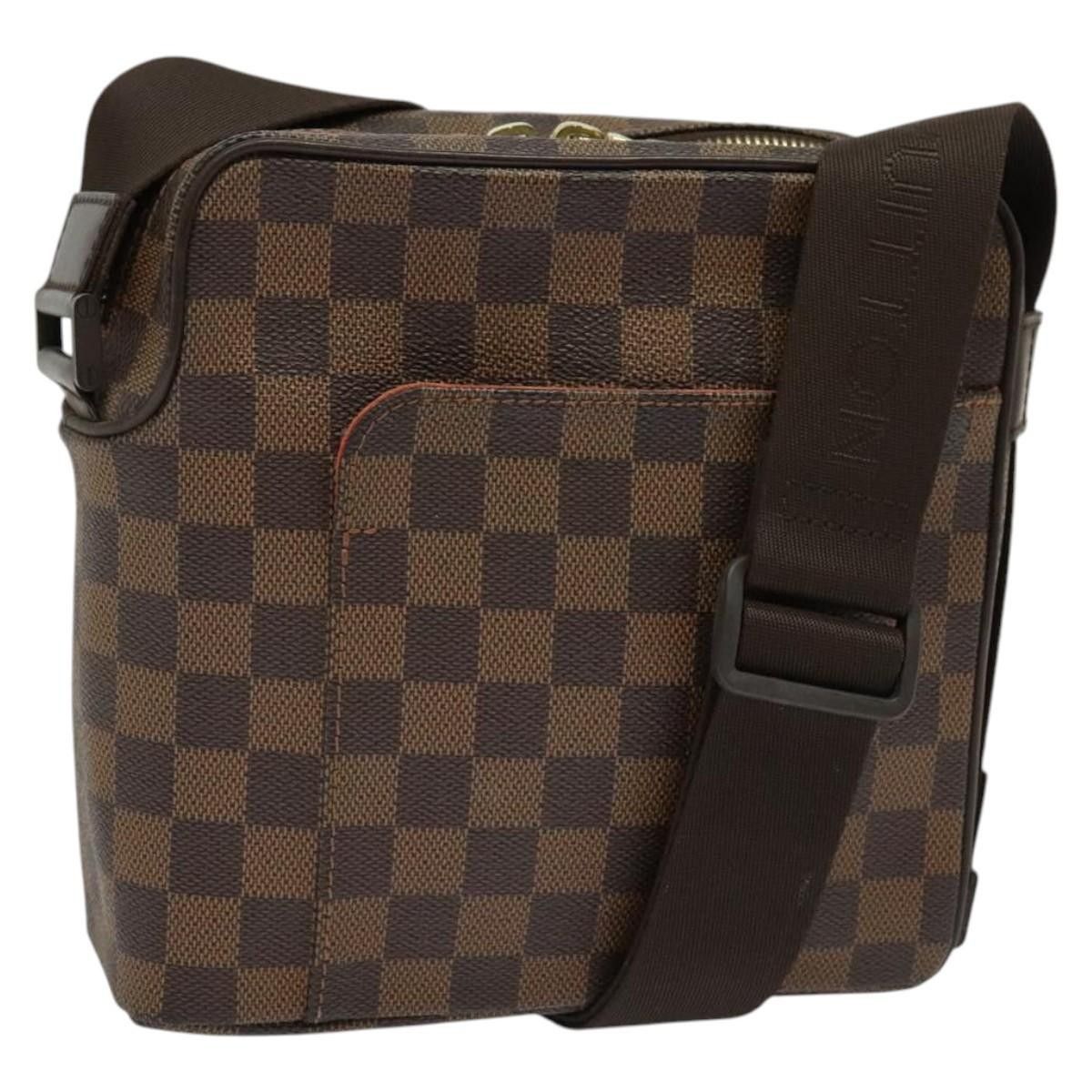 Louis Vuitton Louis Vuitton Olav Handbag Damier Size ONE SIZE - 1 Thumbnail