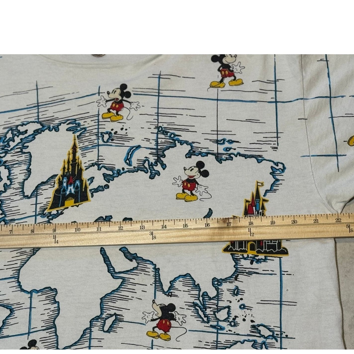 Disney Vintage Disney Mickey Mouse World Map T Shirt 90s AOP L Size US L / EU 52-54 / 3 - 4 Thumbnail