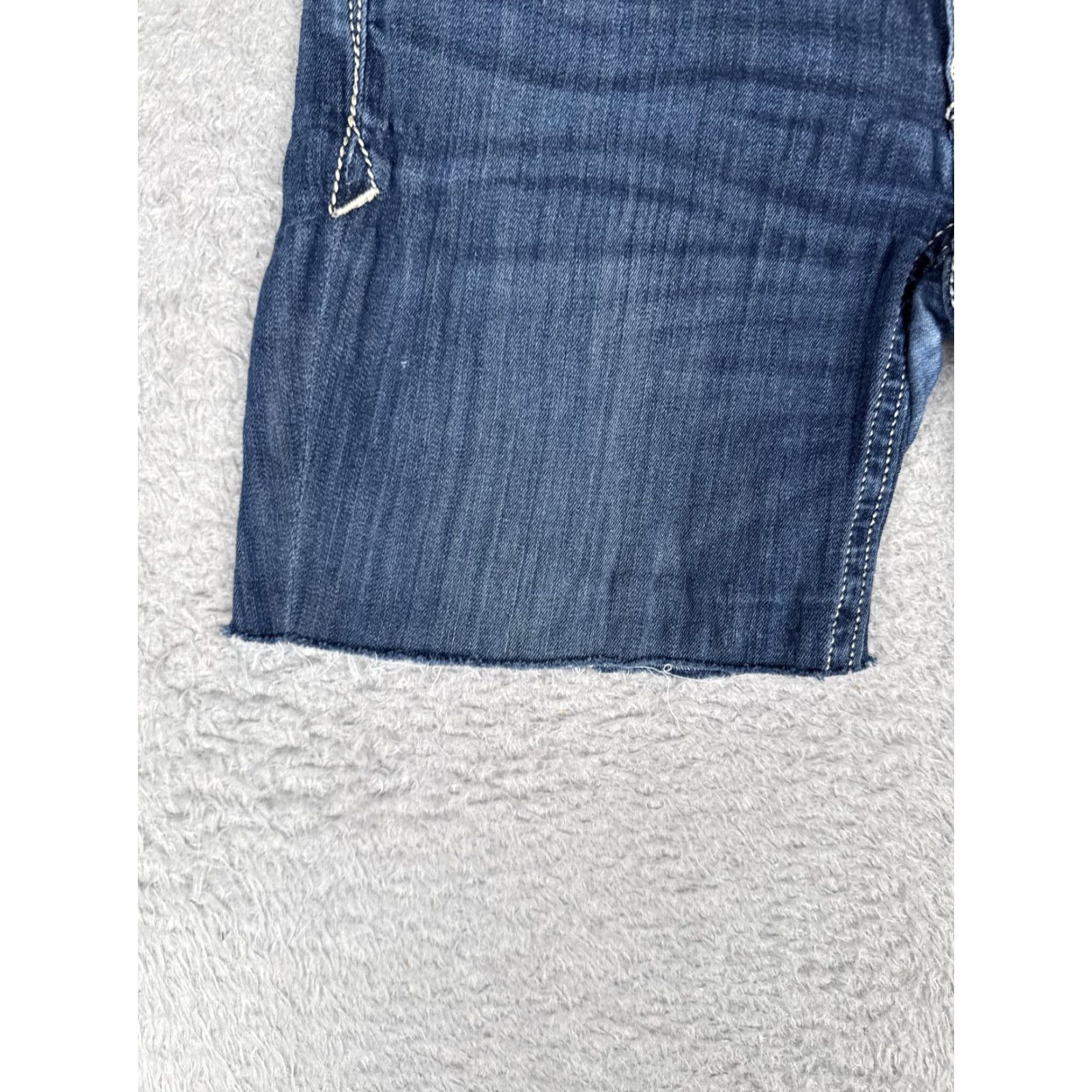 Express Express Denim Shorts Women 4 Blue Cut-Off Raw Hem Stretch Embroidered Pockets 30W Women Shorts Cut-Off Denim Express 4R/4 Regular Black? Size 27" / US 4 / IT 40 - 3 Thumbnail
