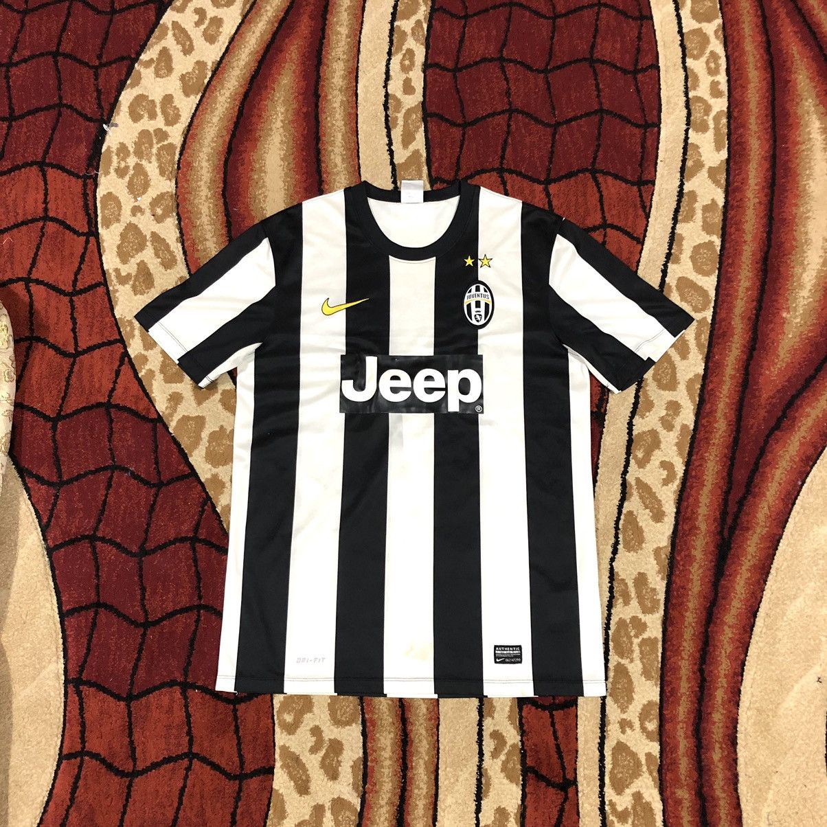 Nike Vintage Juventus FC Nike Rare Jersey Size US M / EU 48-50 / 2 - 1 Thumbnail