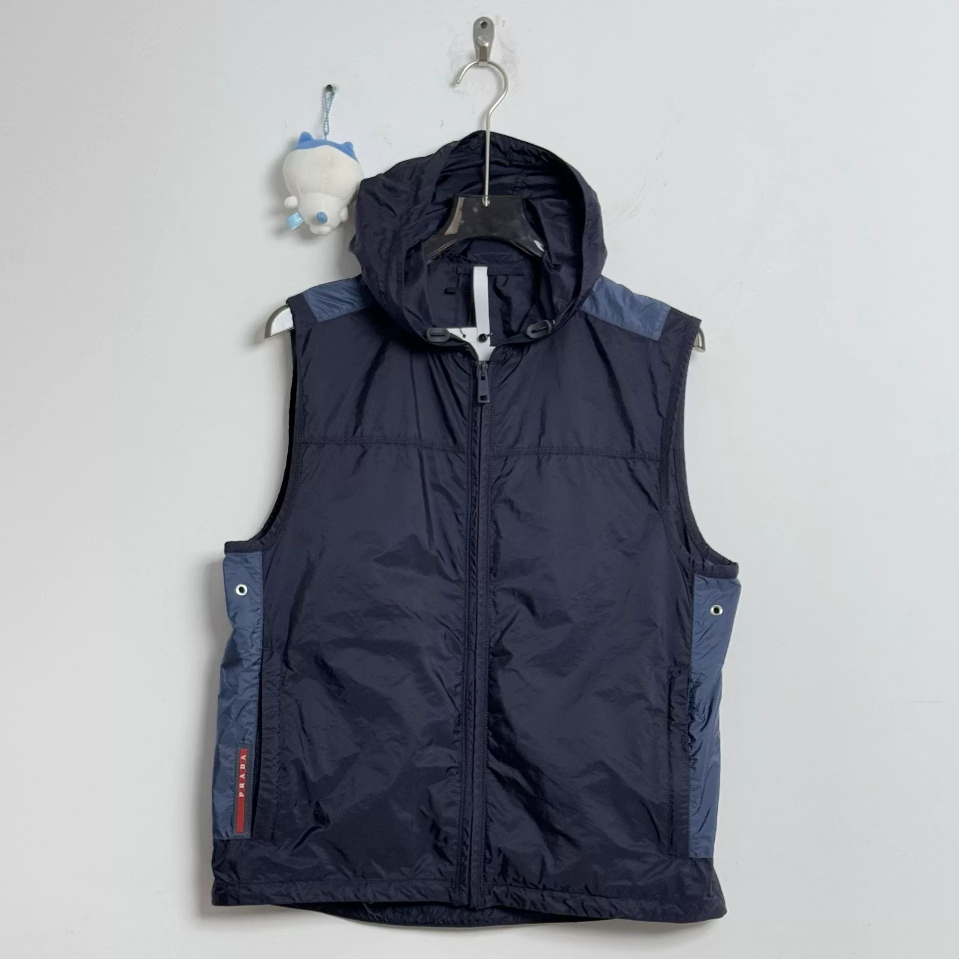 Prada Prada Nylon Logo Vest Hoodie M Size US M / EU 48-50 / 2 - 1 Thumbnail