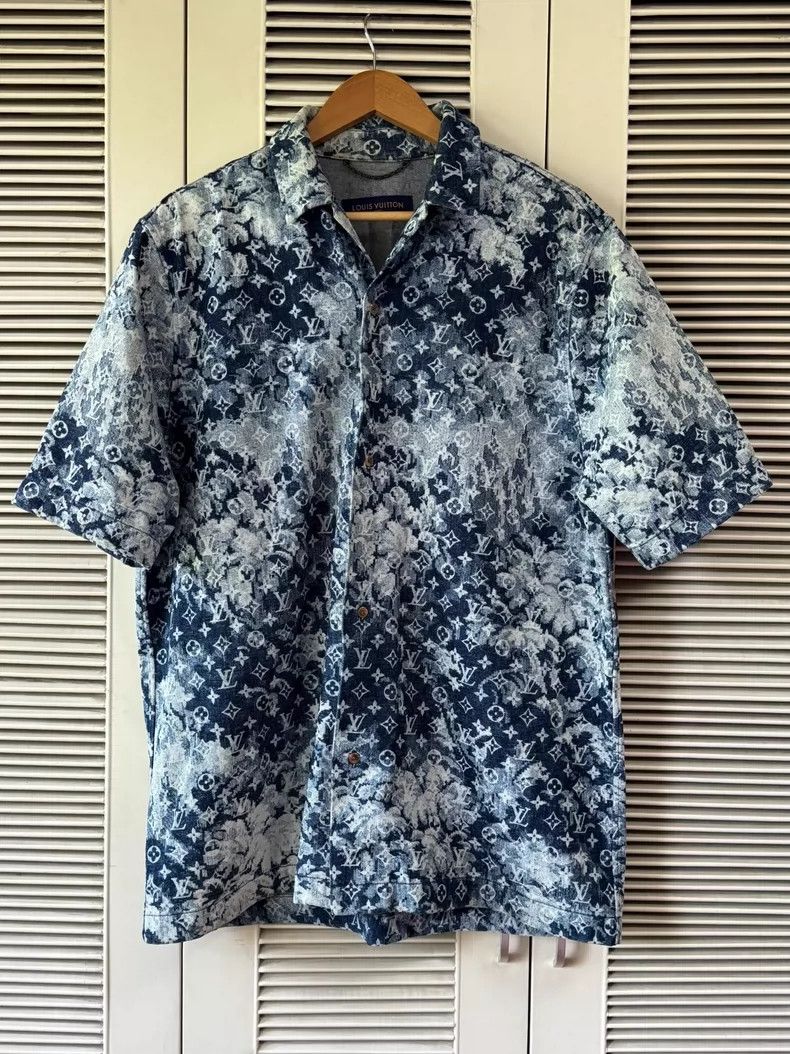 Louis Vuitton Louis Vuitton Short Sleeve T-Shirt- DMC Size US M / EU 48-50 / 2 - 1 Thumbnail