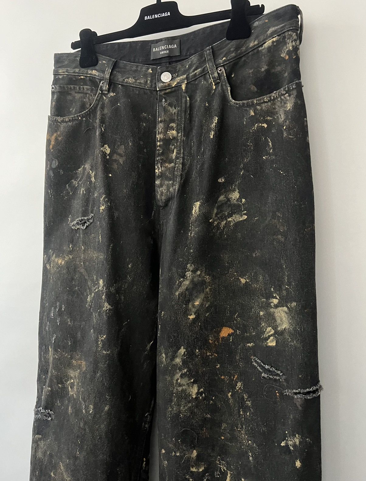 Balenciaga Balenciaga Mud Super Destroyed Baggy Jeans Size US 34 / EU 50 - 2 Thumbnail
