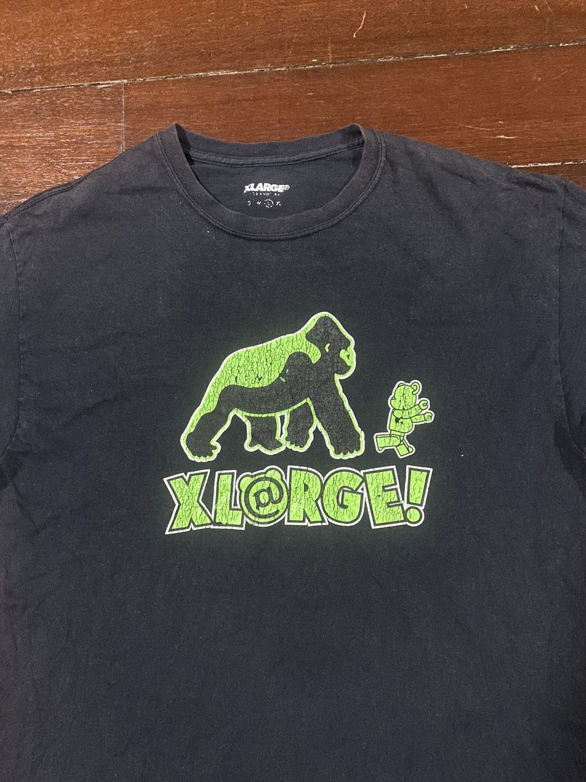 X-LARGE Xlarge iconic gorilla collebration cartoon big logo tshirt Size US L / EU 52-54 / 3 - 3 Thumbnail