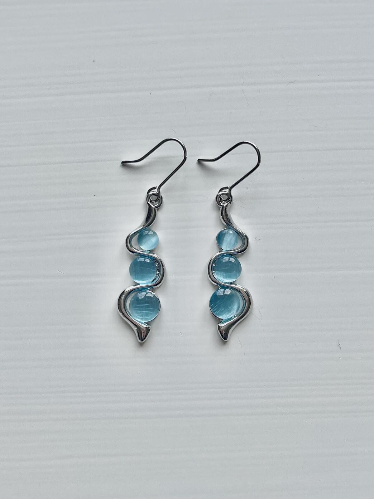 Other Silver light blue gem dangle drop earrings Size ONE SIZE - 2 Thumbnail