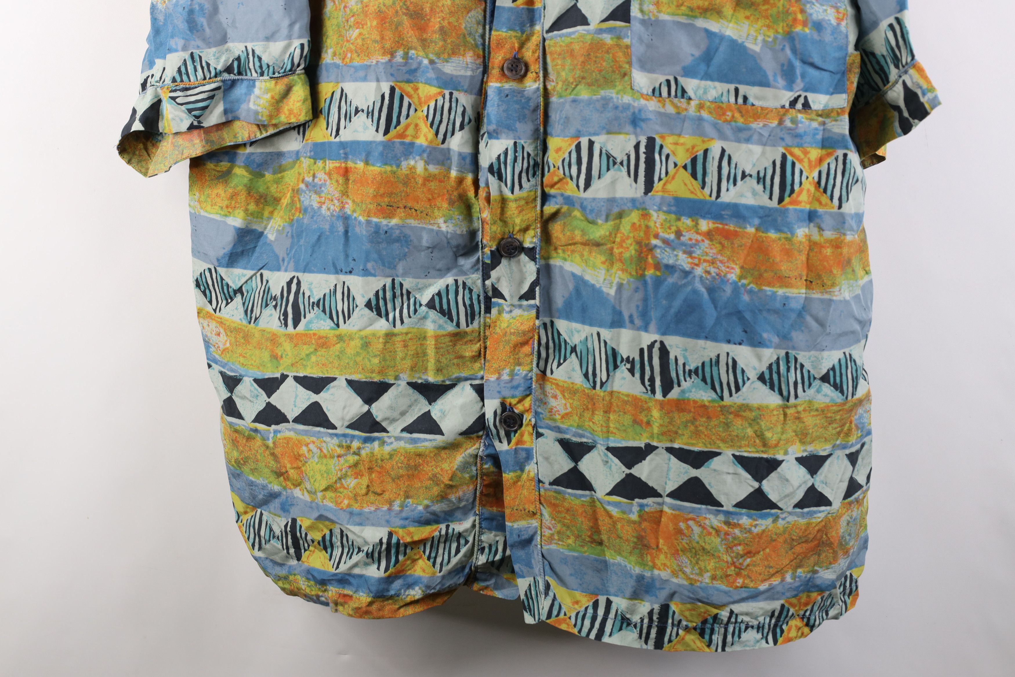 Vintage Vintage 90s Streetwear Silk Baggy Short Sleeve Button Shirt Size US L / EU 52-54 / 3 - 3 Thumbnail