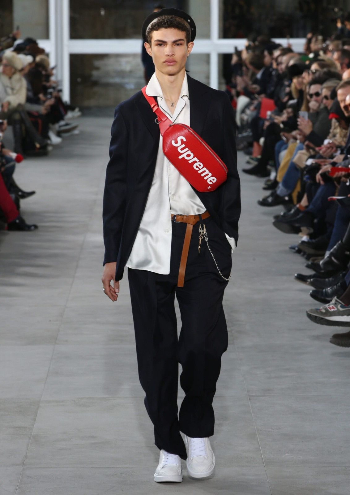 Louis Vuitton × Supreme Louis Vuitton - Supreme - AW17 - Epi Red Bum Bag Size ONE SIZE - 2 Thumbnail