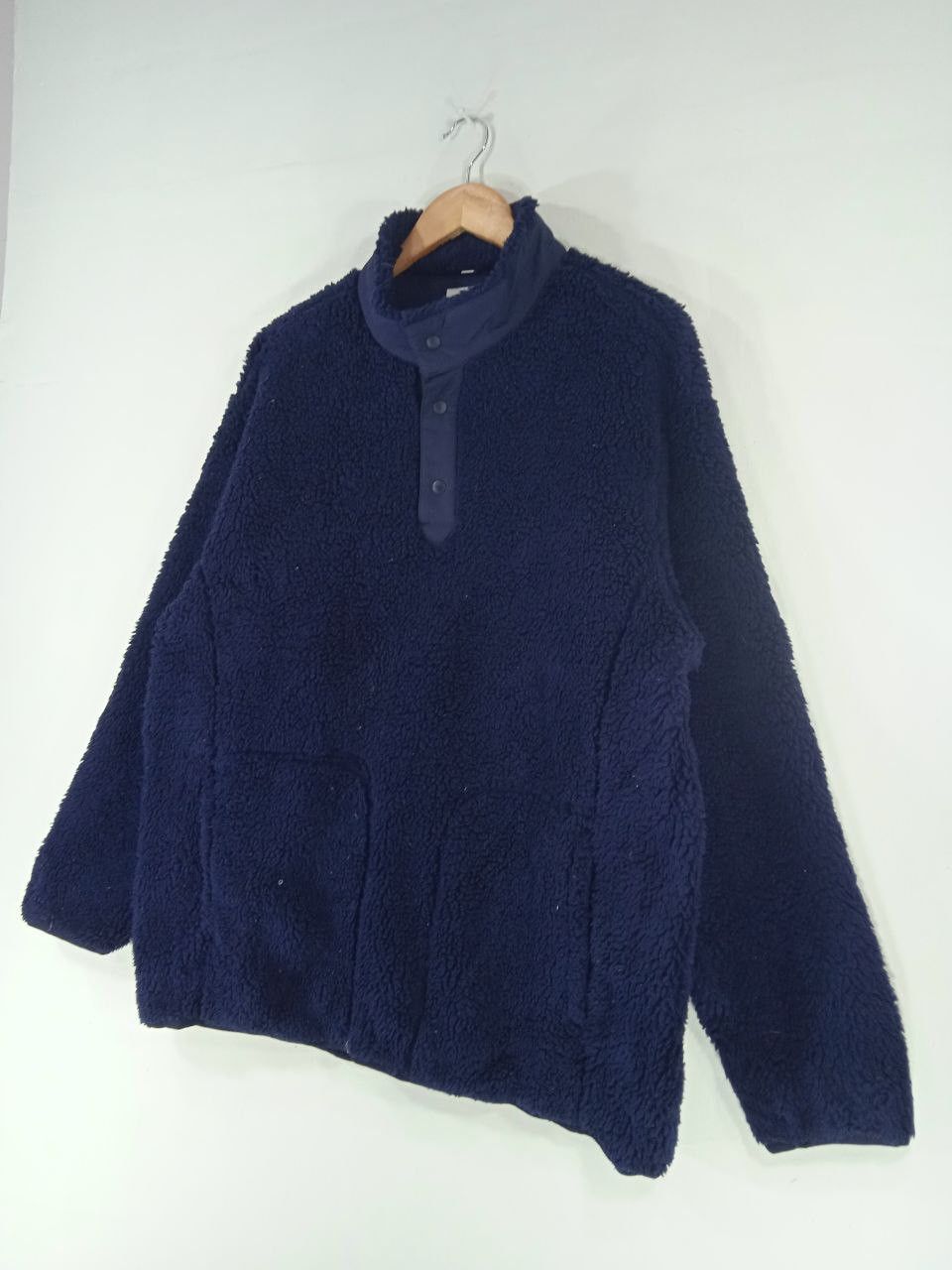 Japanese Brand × Uniqlo × White Mountaineering Uniqlo X White Mountaineering Deep Pile Fleece Rare Design Size US XL / EU 56 / 4 - 8 Thumbnail