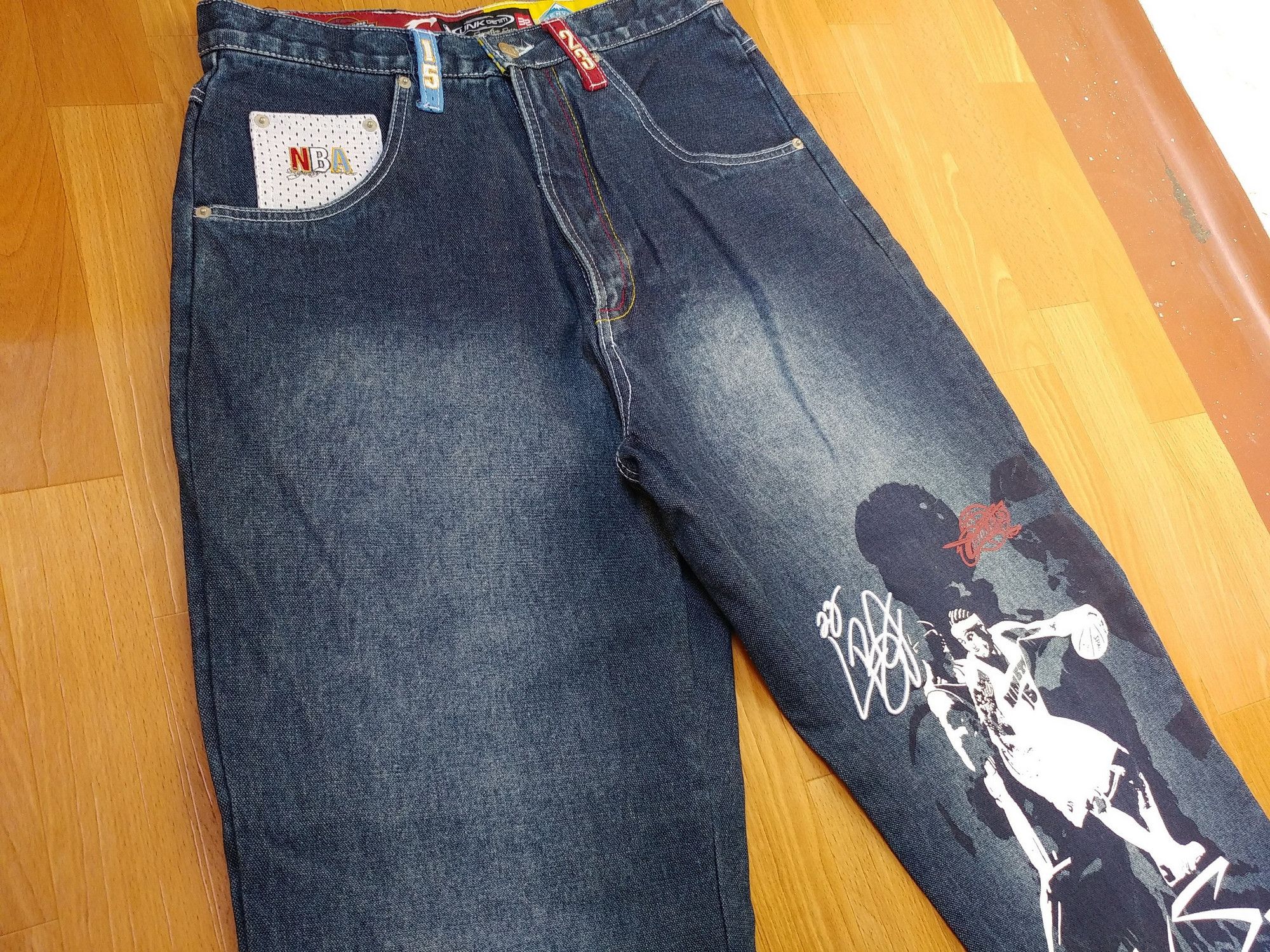 NBA NBA jeans, vintage UNK basketball, Cleveland Cavaliers W 32 Size US 32 / EU 48 - 6 Thumbnail