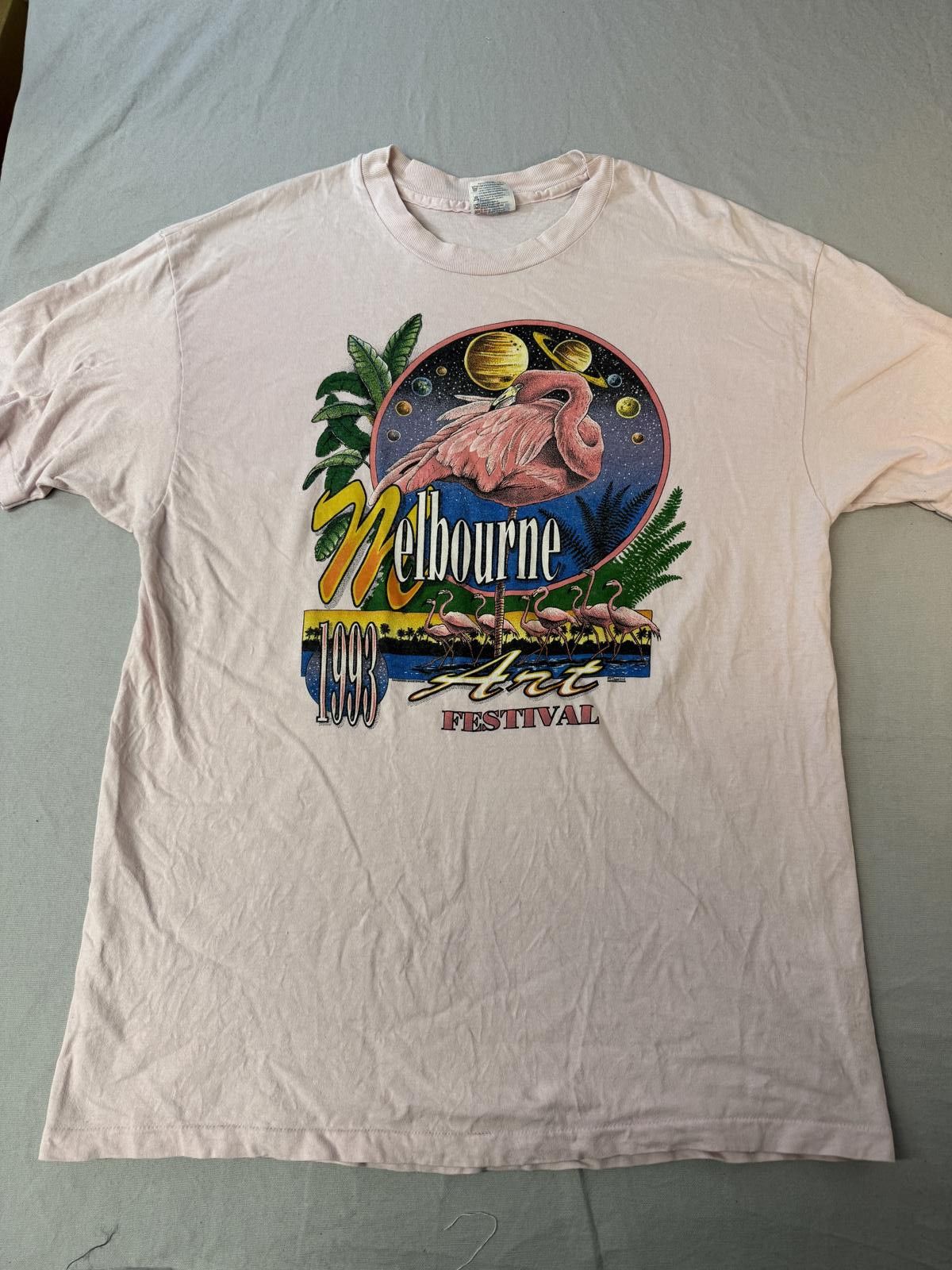Hanes VTG Melbourne 1993 Art Festival T-shirt Flamingos 1993 Tee Size US XL / EU 56 / 4 - 1 Thumbnail