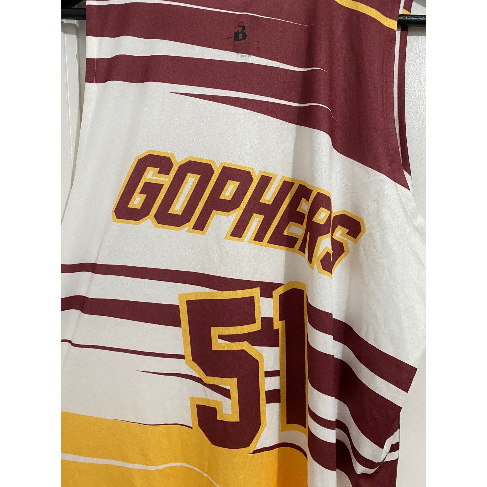 NCAA Minnesota Gophers Basketball Jersey Size Large Size US L / EU 52-54 / 3 - 5 Thumbnail