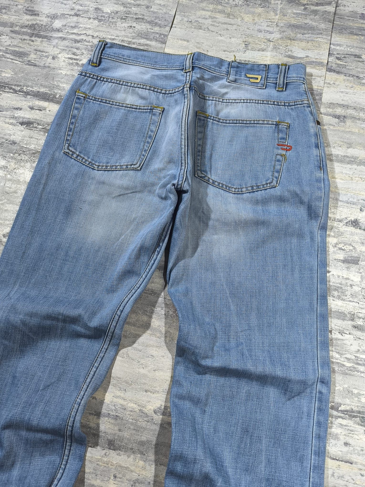 Diesel vtg diesel Italy 90s loose straight light blue faded jeans Size US 33 - 5 Thumbnail