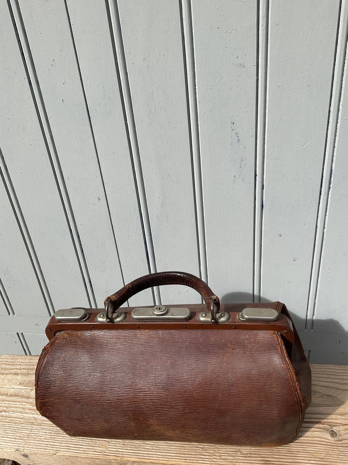Vintage Vintage leather suitcase Size 44 - 2 Thumbnail