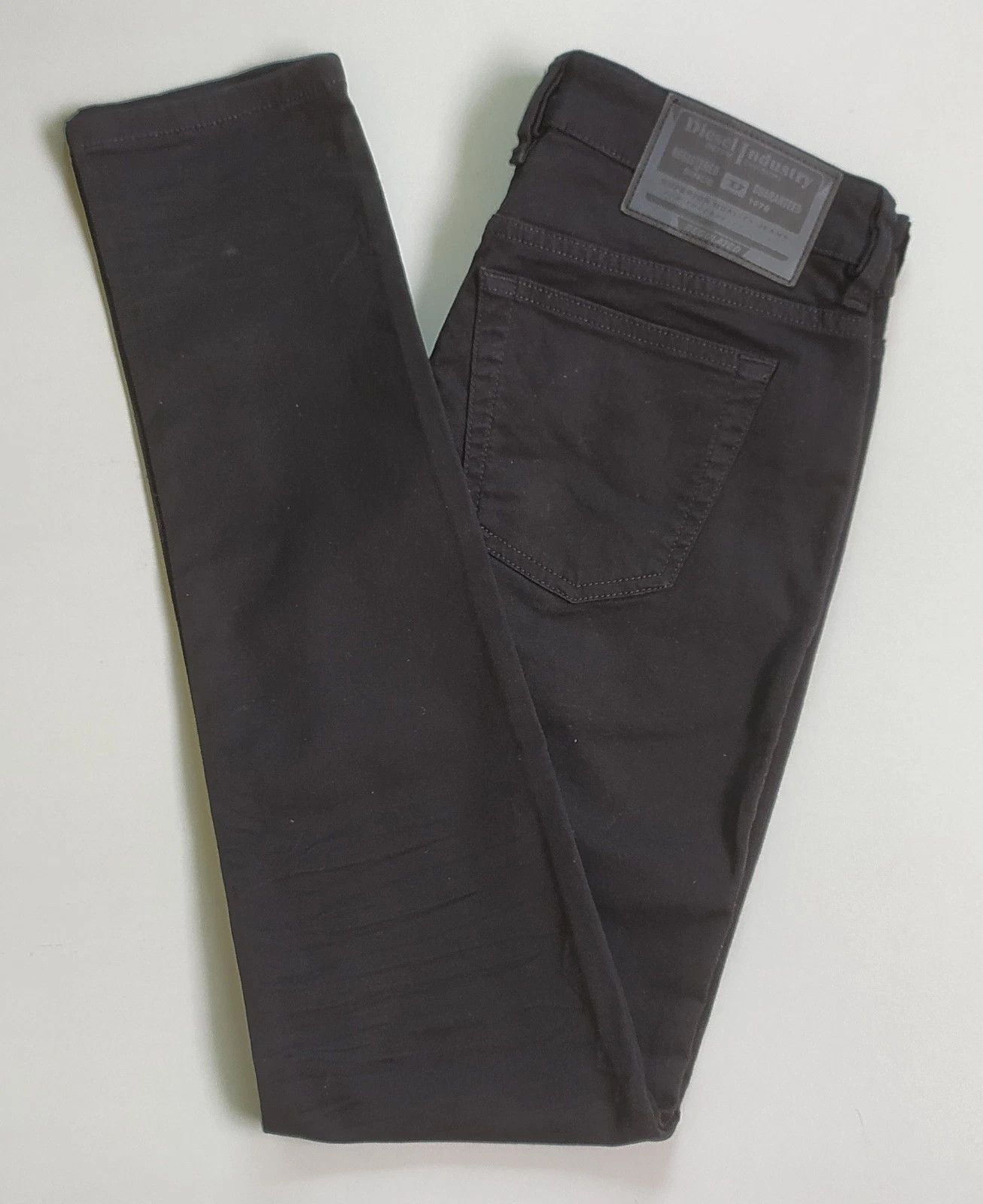 Diesel Diesel 1979 SLEENKER-R L.32 MENS JEANS SLTP/9884 Size US 29 - 12 Thumbnail