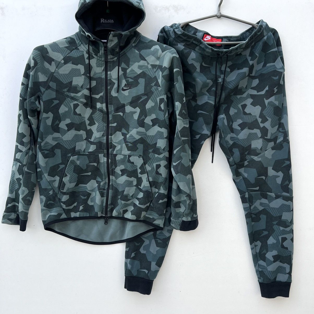 Nike Nike tech fleece suit hoodie /pants Size US M / EU 48-50 / 2 - 1 Thumbnail
