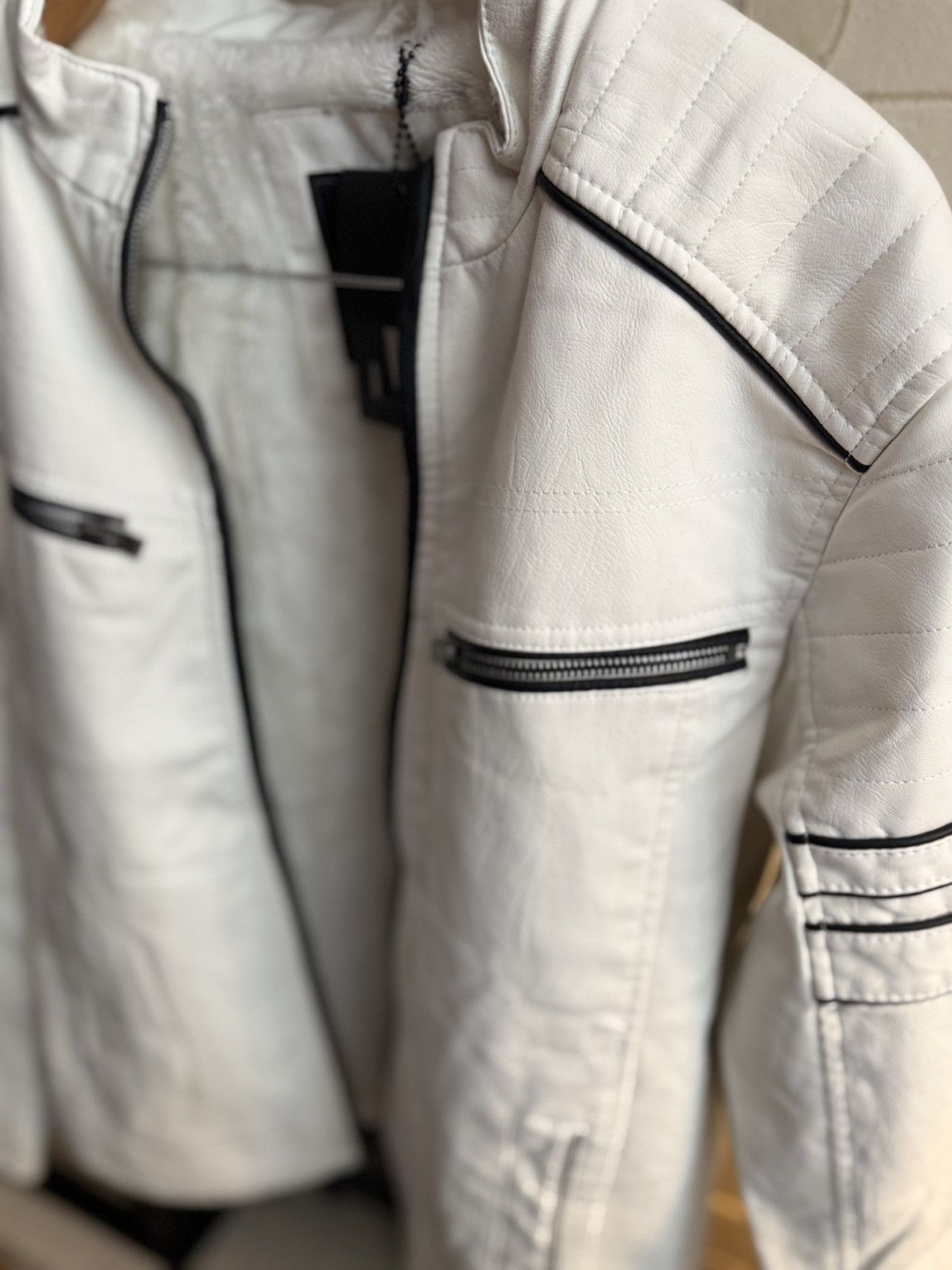 Other Vintage white Leather jacket Size US M / EU 48-50 / 2 - 2 Thumbnail