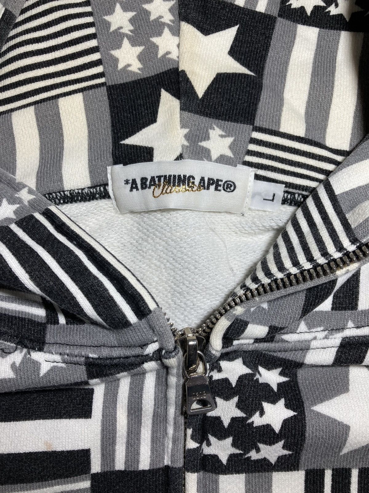 Bape 2011 Bape Sta Full Zip Patchwork Stars Stripes Flags Rip Size US L / EU 52-54 / 3 - 7 Thumbnail