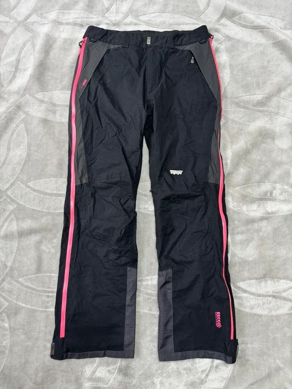 Helly Hansen Helly Hansen red line equipe Recco ski snowboard pants XL Size 30" / US 8 / IT 44 - 1 Thumbnail