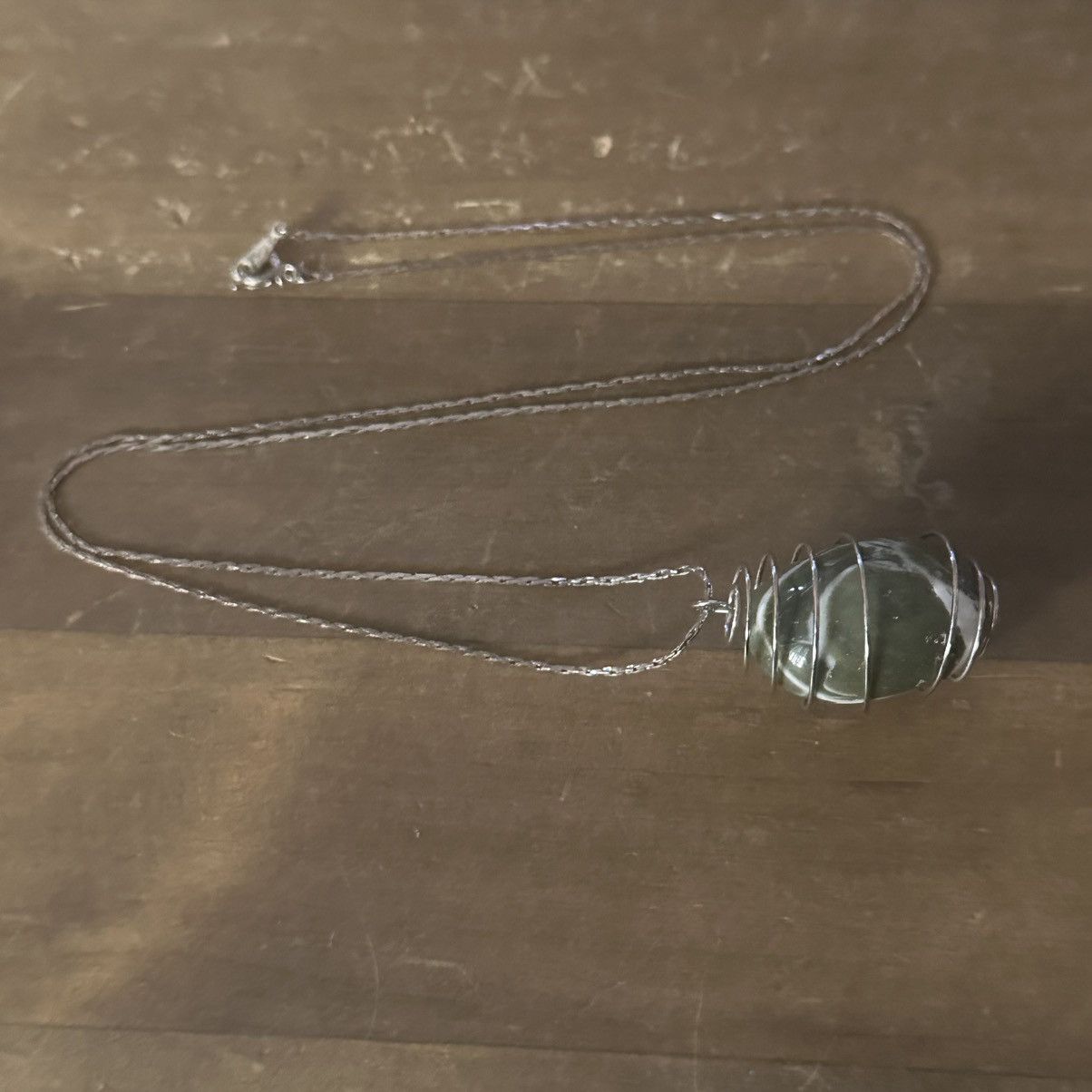 Vintage Vintage caged green Adventurine pendant necklace Size ONE SIZE - 2 Thumbnail
