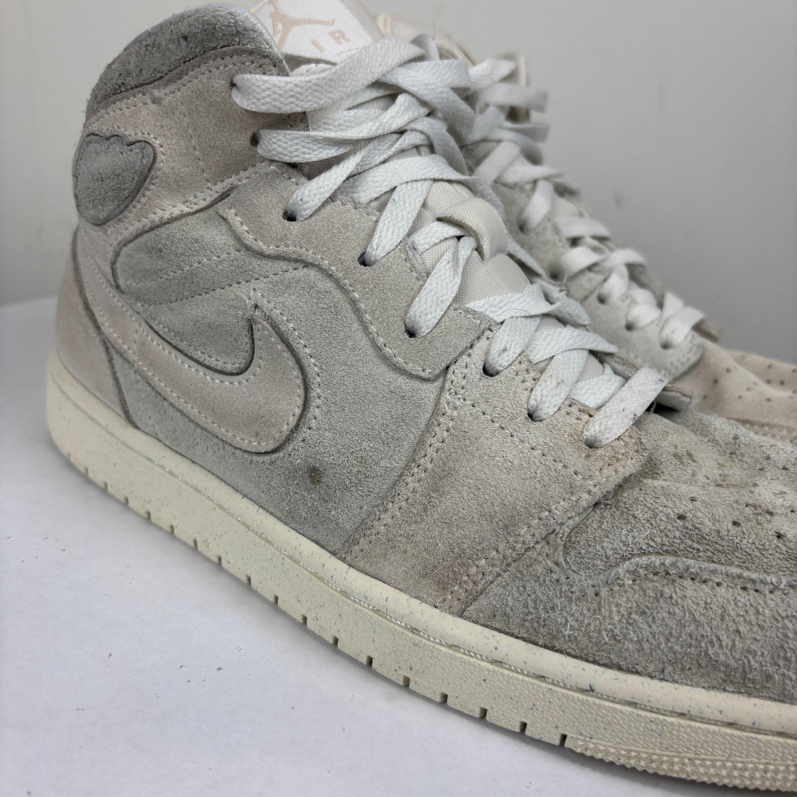 Jordan Brand × Nike Nike Air Jordan 1 Mid SE Craft Pale Shoes Sneakers Men's 11 Size US 11 / EU 44 - 12 Thumbnail