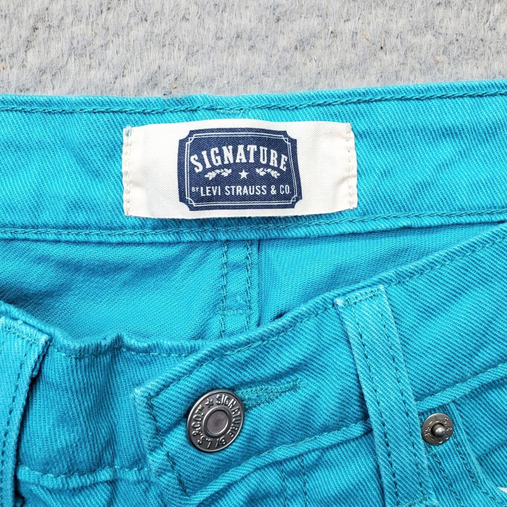 Levi's Levi's Cropped Jeans Womens 10 Blue Denim Medium Wash 5-Pockets Straight Leg Size 32" / US 10 / IT 46 - 7 Thumbnail