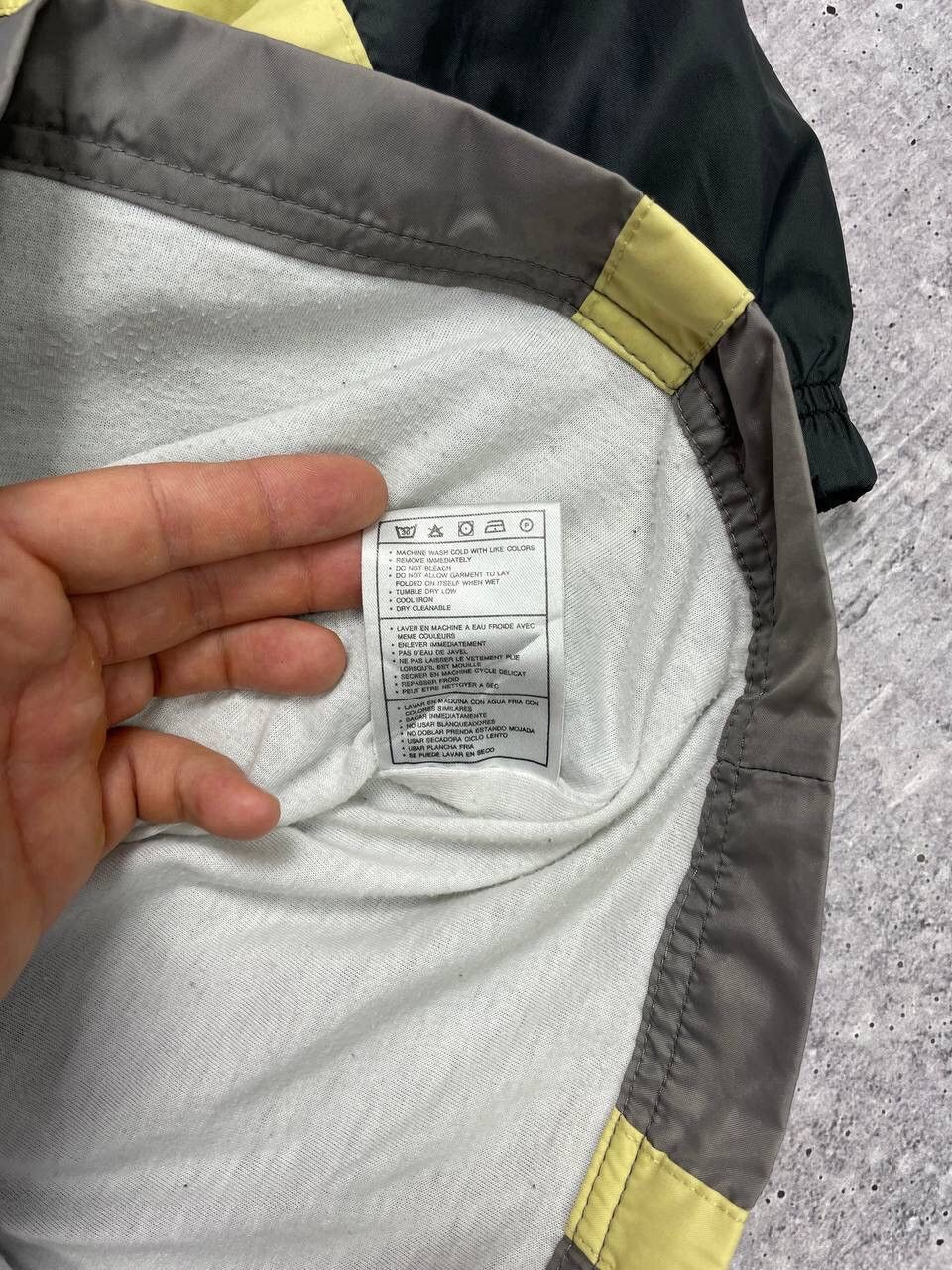 Nike × Vintage Vintage Nike 90’s Y2K Style Drill Nylon Big Back Logo Bomber Size US S / EU 44-46 / 1 - 13 Thumbnail