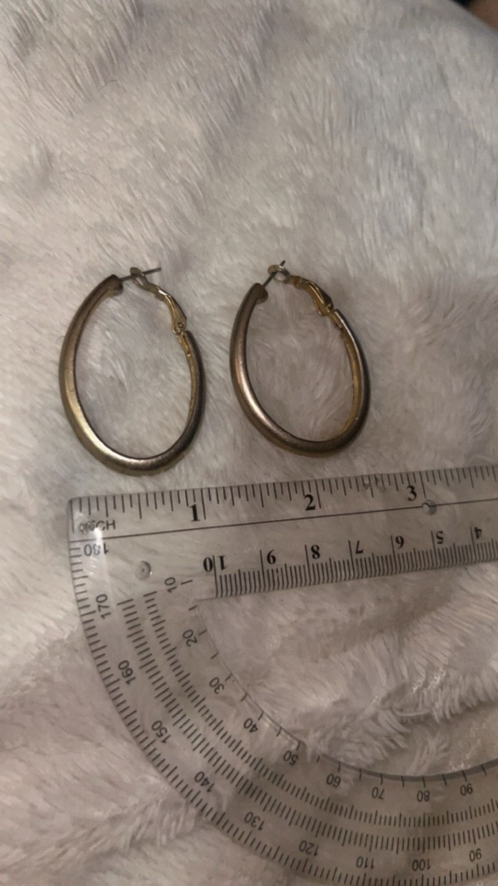 The Unbranded Brand Women's Unbranded Gold Tone Oval Hoop Earrings One Size Size ONE SIZE - 2 Thumbnail