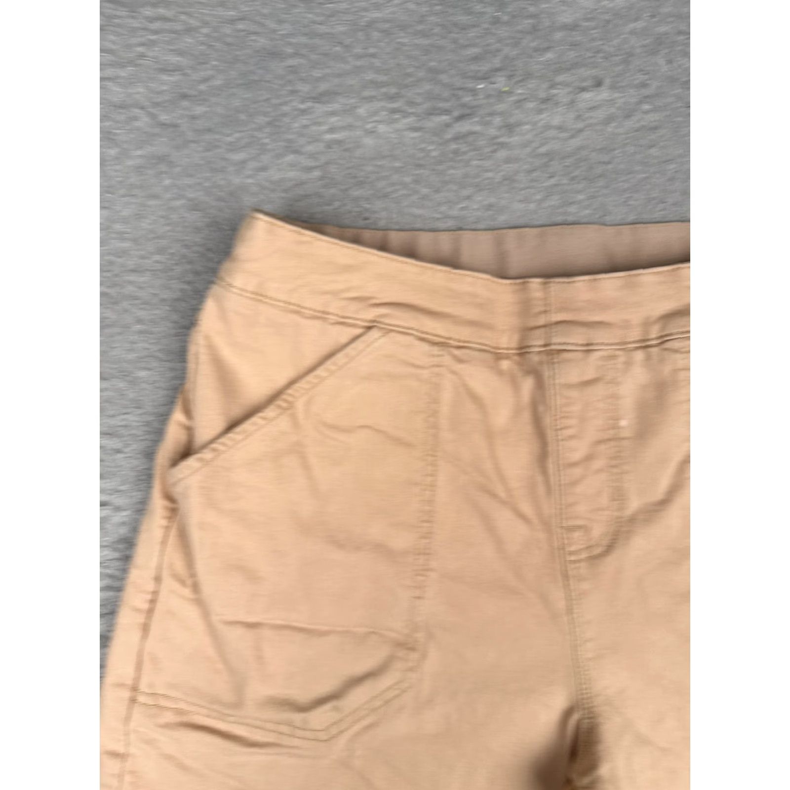 Nautica Nautica Jeans Shorts Womens Medium Beige Chino Twill Elastic Waist Summer 30x5.5 Size 32" / US 10 / IT 46 - 4 Thumbnail