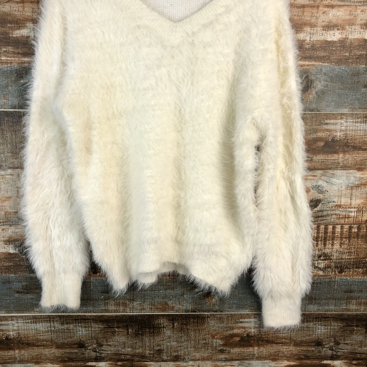 Homespun Knitwear DLL Dreskip White shaggy fur Mohair Knitwear #C231 Size US L / EU 52-54 / 3 - 3 Thumbnail