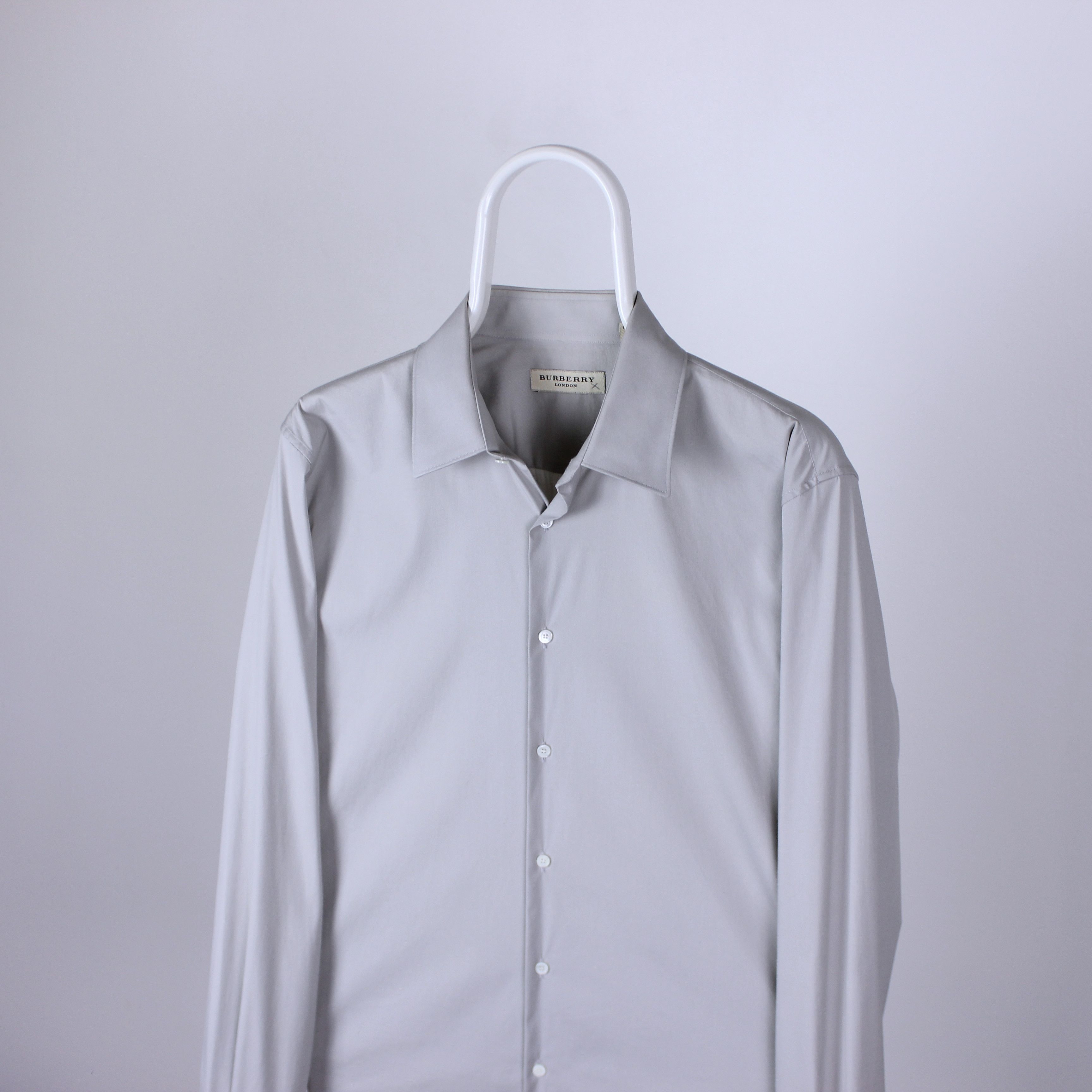 Burberry shirt buttons ups cotton 15 / 40 M