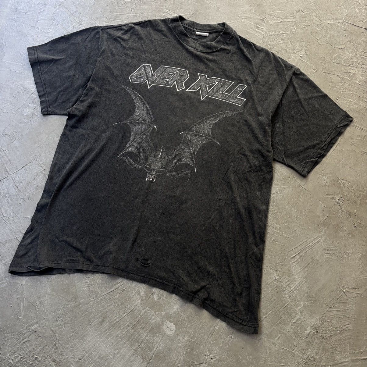 Band Tees Vintage 1993 OVERKILL World Tour T shirt Size US XL / EU 56 / 4 - 2 Thumbnail
