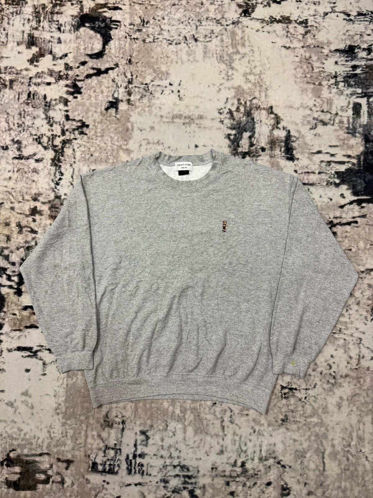 Japanese Brand × Vintage Freak’s Store Bear Logo Small Sweathsirt Size US L / EU 52-54 / 3 - 3 Thumbnail