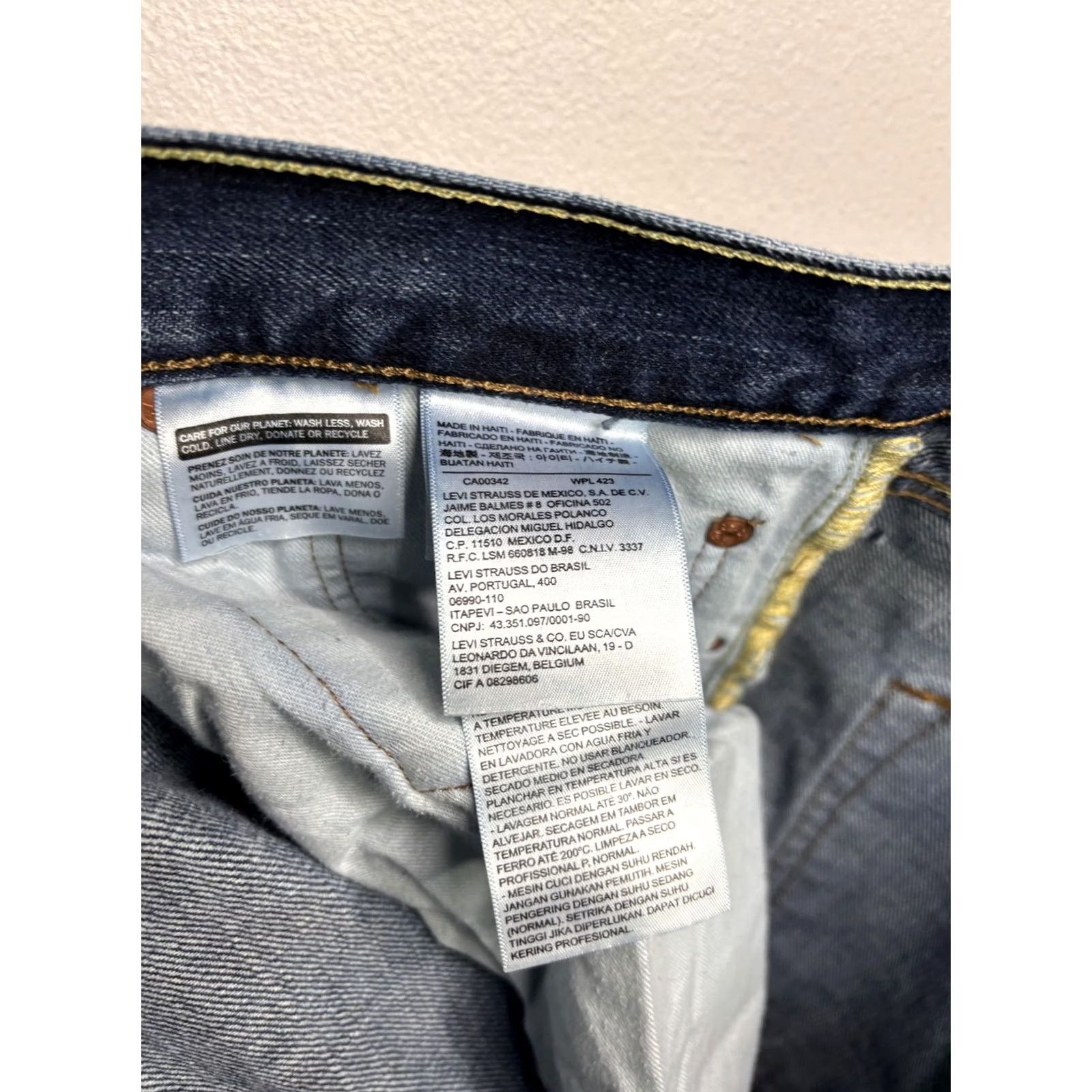 Levi's Levi'S 501 High Rise Mens Jeans Blue Medium Wash Distressed Denim Size US 38 / EU 54 - 7 Thumbnail
