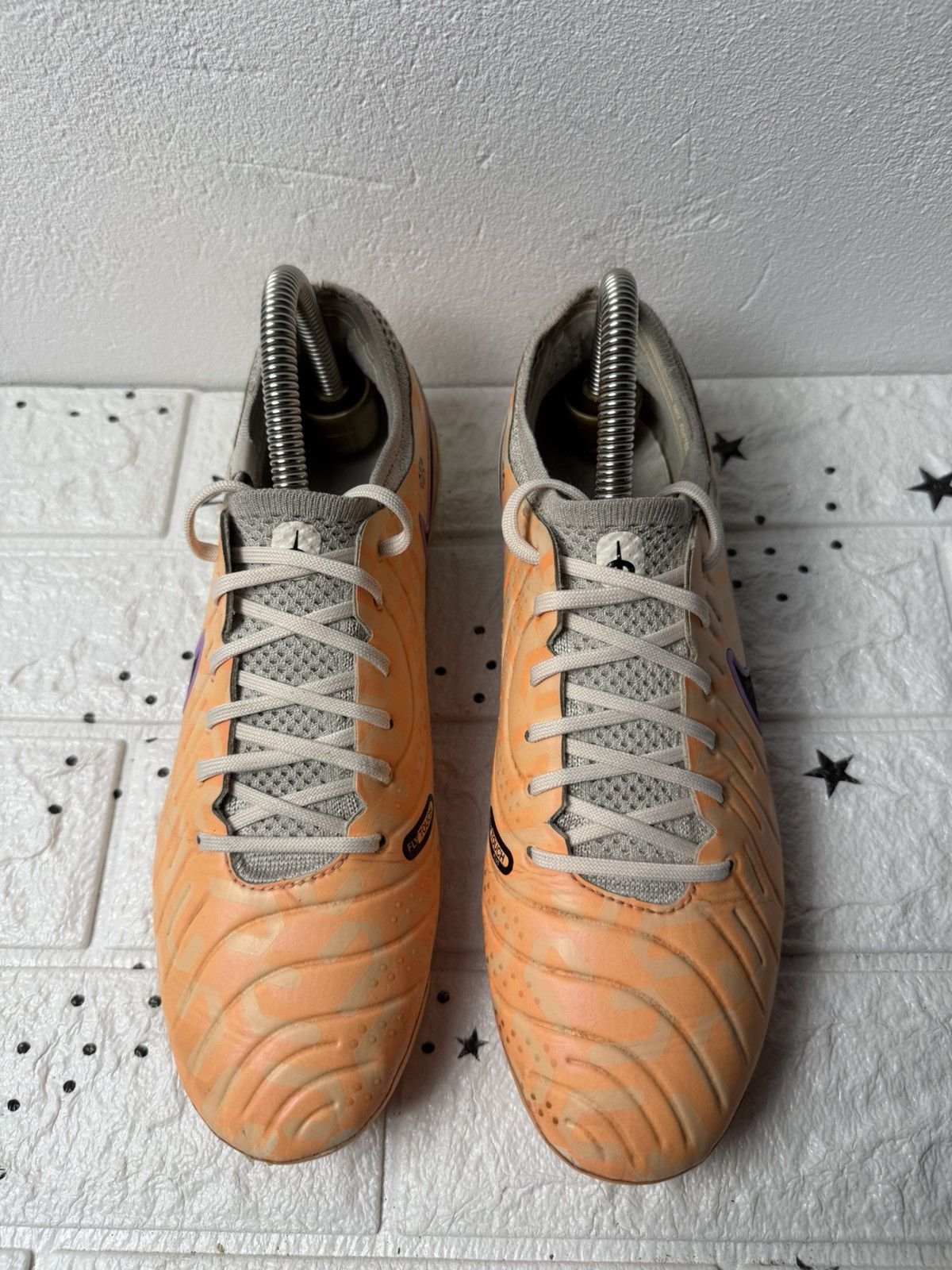 Nike Nike Tiempo Legend 10 Elite FG US7 UK6 EUR40 DZ3176-800 Size US 7 / EU 40 - 5 Thumbnail