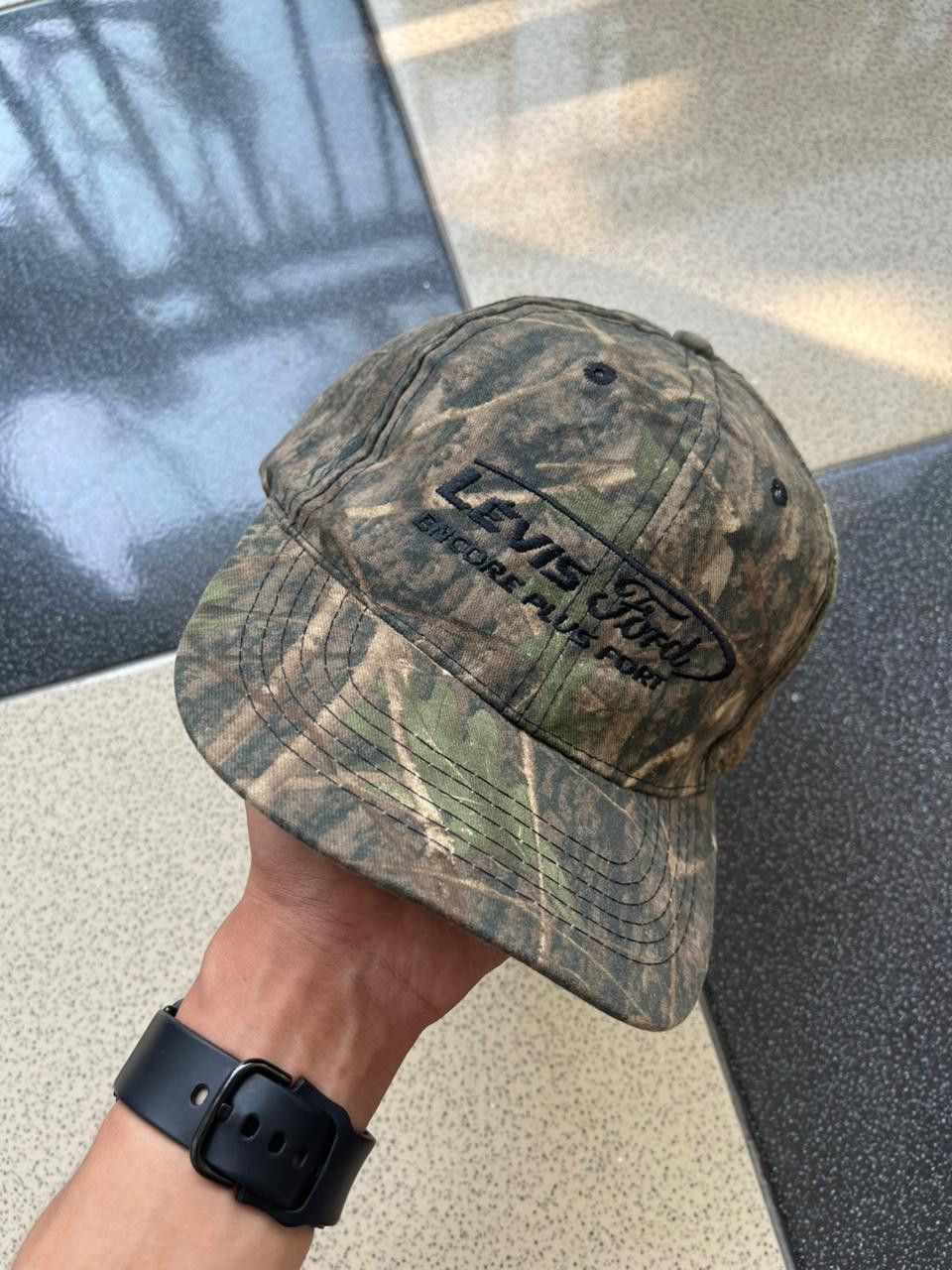 Realtree Vintage Levis Ford Realtree Hats Size ONE SIZE - 1 Thumbnail
