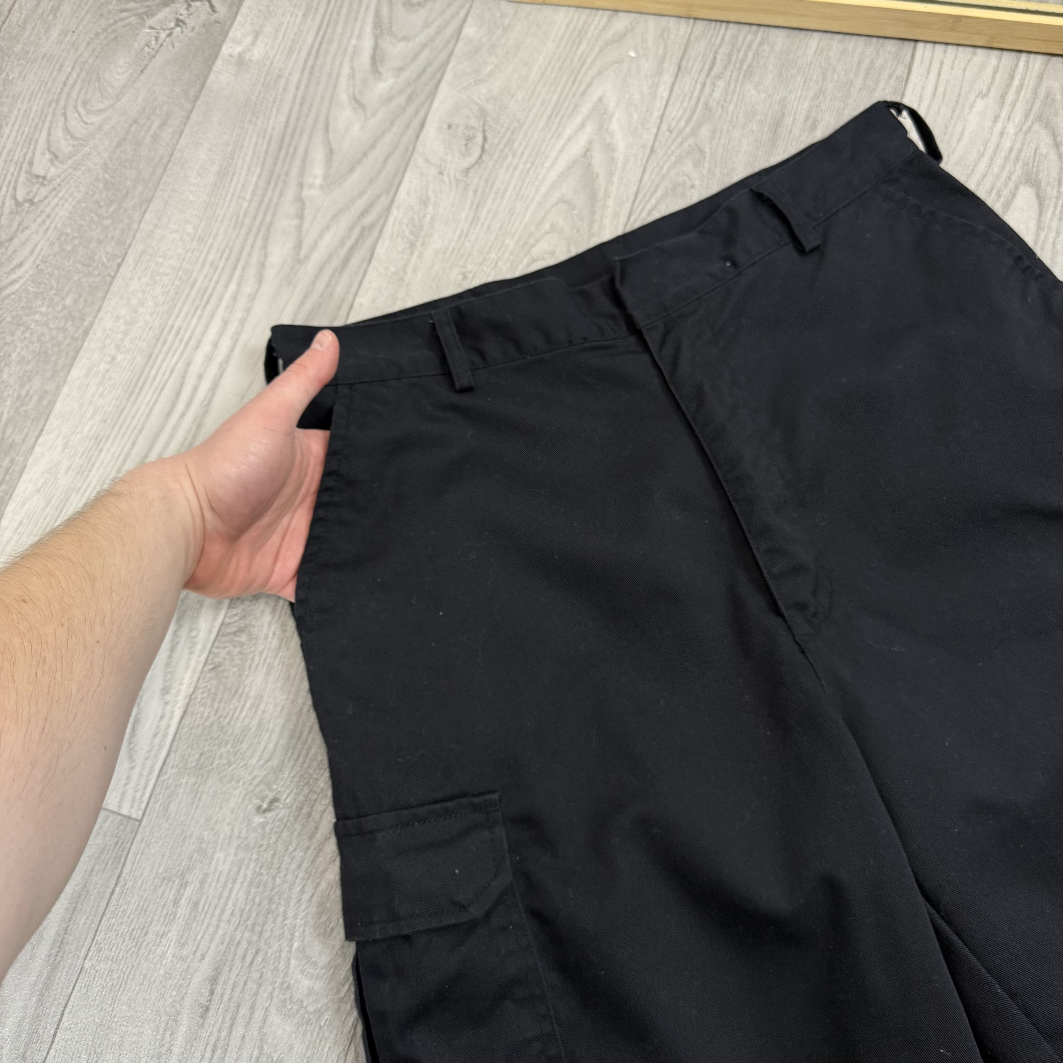 Dickies Vintage Dickies 90s Workwear Cargo Carpenter Black Shorts Size US 34 / EU 50 - 8 Thumbnail
