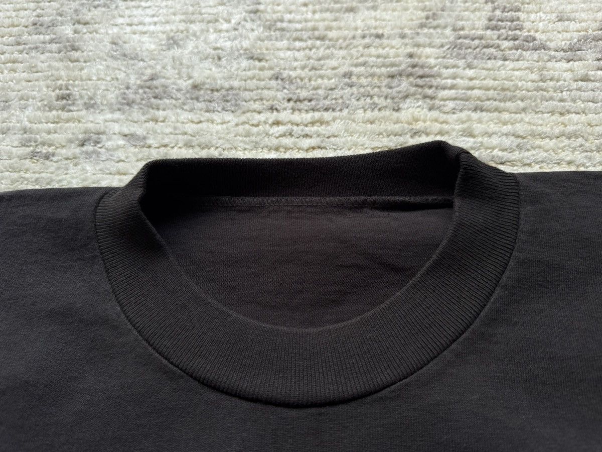 Gosha Rubchinskiy Size 2 Yeezy One Box Tee Shirt Yzy Vultures Tour Merch Size US M / EU 48-50 / 2 - 6 Thumbnail