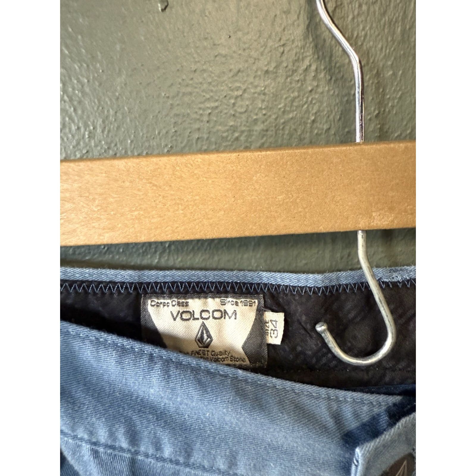 Volcom Volcom Mens Blue Chino Shorts Size 34 Size US 34 / EU 50 - 3 Thumbnail
