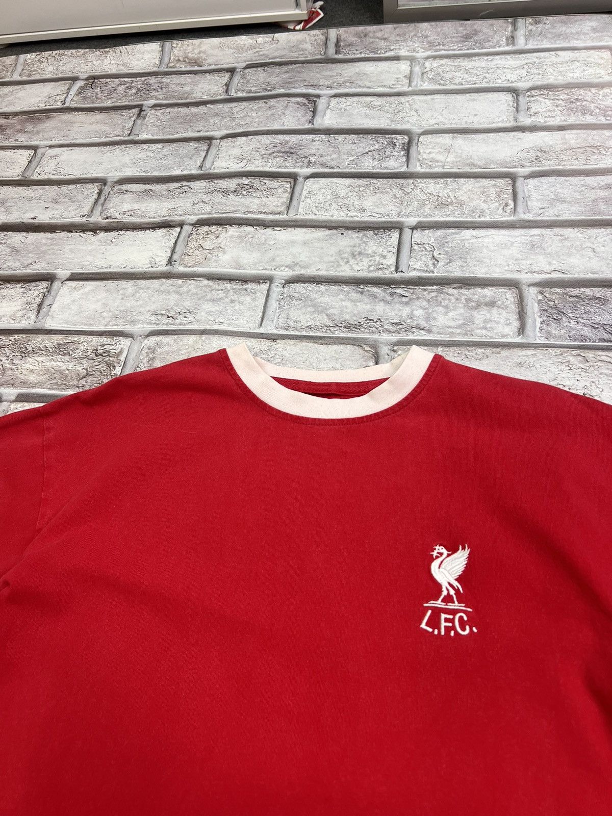 Vintage Vintage Liverpool Score Draw Soccer Jersey Size US M / EU 48-50 / 2 - 4 Thumbnail