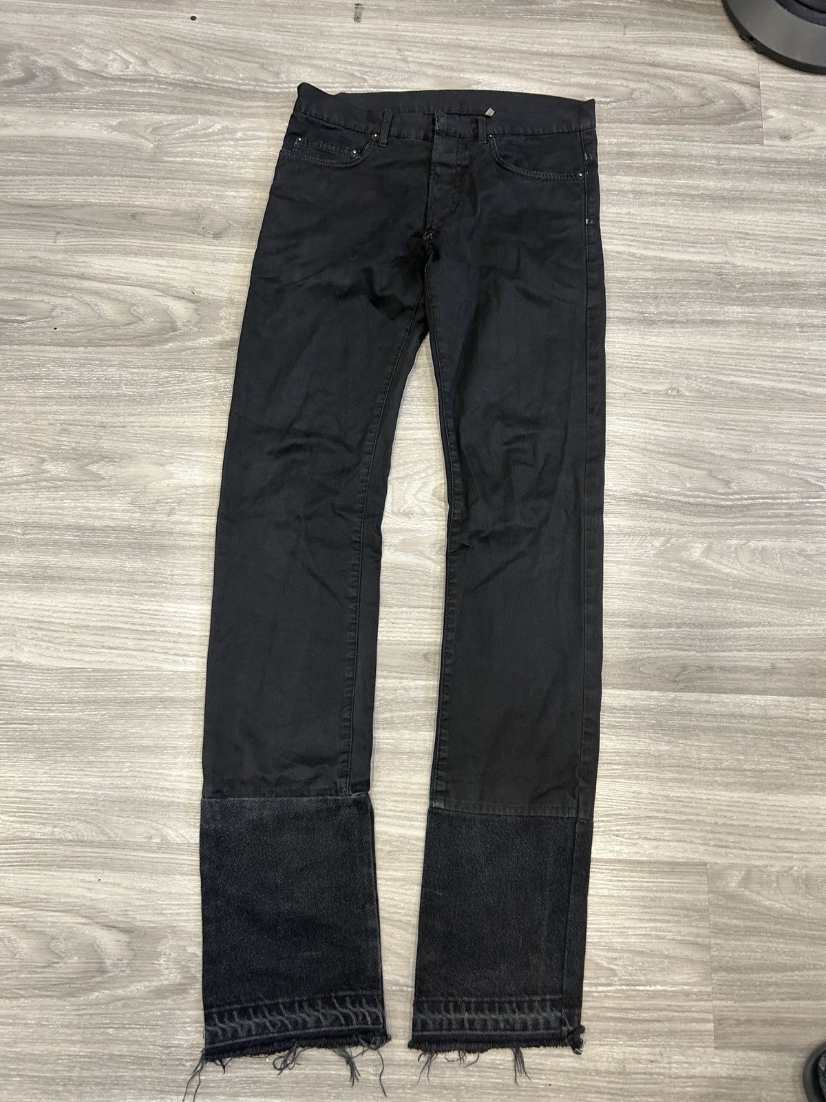 Dior × Hedi Slimane × Kris Van Assche Low waist mudwash skinny