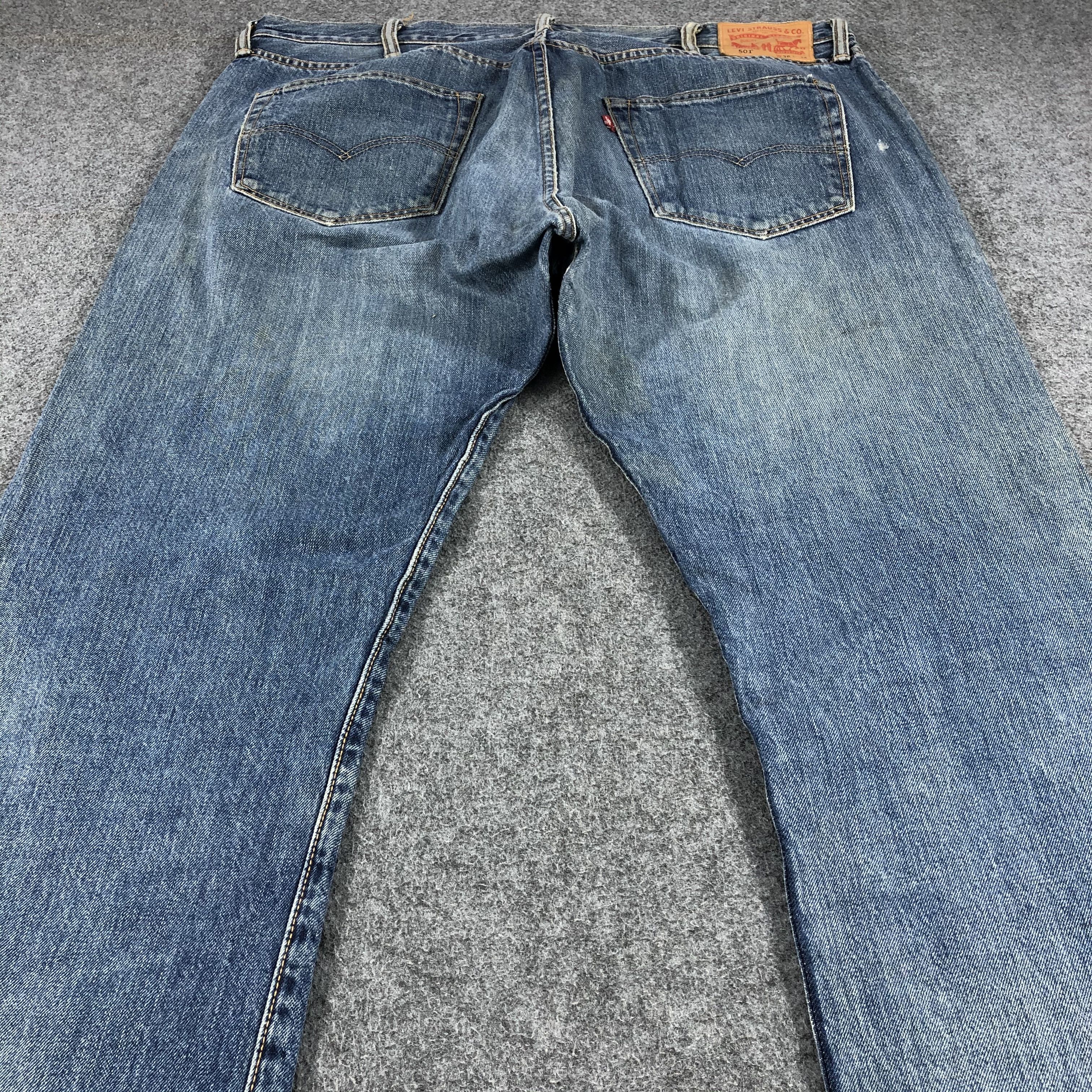 Levi's Vintage Medium Wash Levis 501 Jeans-JM950 Size US 41 - 4 Thumbnail