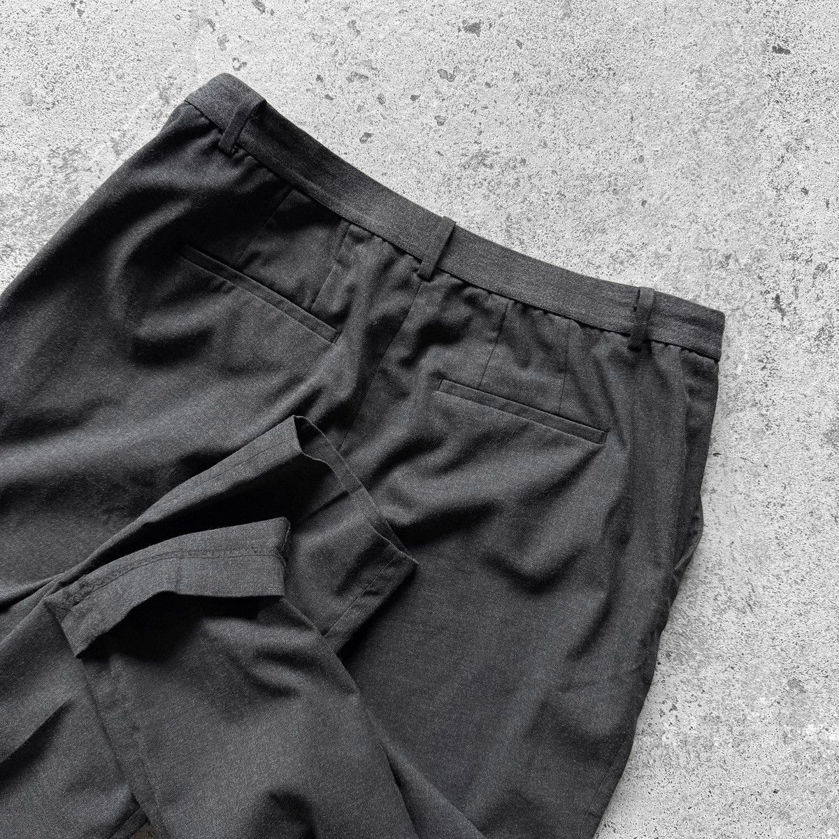 Uniqlo Uniqlo Unisex Gray Stretch Comfort Pants Trousers Classic Size US 34 / EU 50 - 4 Thumbnail