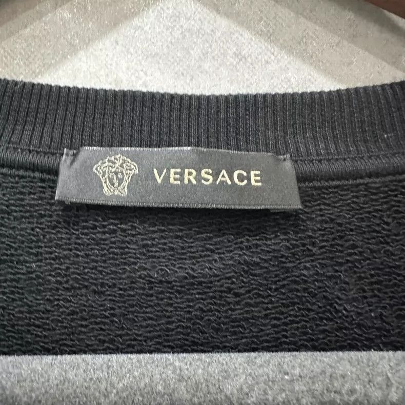 Versace Versace Gold label sweatshirts are fashionable and versati Size M / US 6-8 / IT 42-44 - 4 Thumbnail
