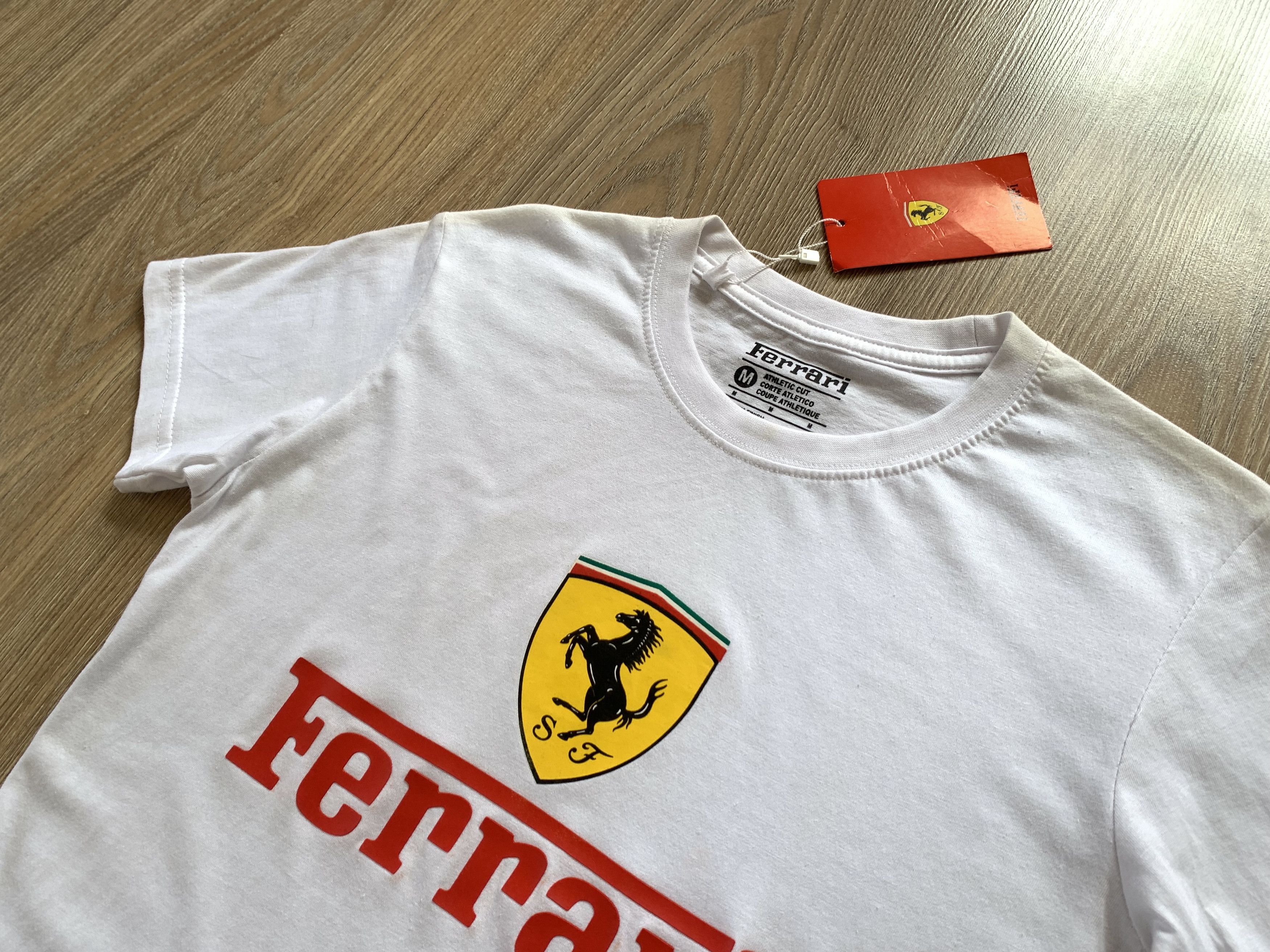 Ferrari × Vintage Women's Ferrari Printed T Shirt Size M / US 6-8 / IT 42-44 - 4 Thumbnail