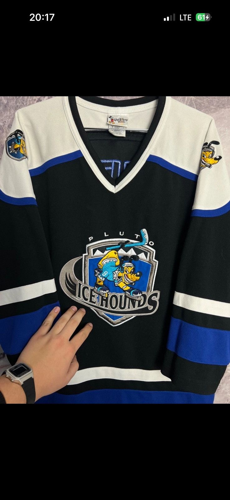 Disney Crazy Y2K! Vintage Disney Pluto K9 ice hockey jersey ! Size US M / EU 48-50 / 2 - 2 Thumbnail