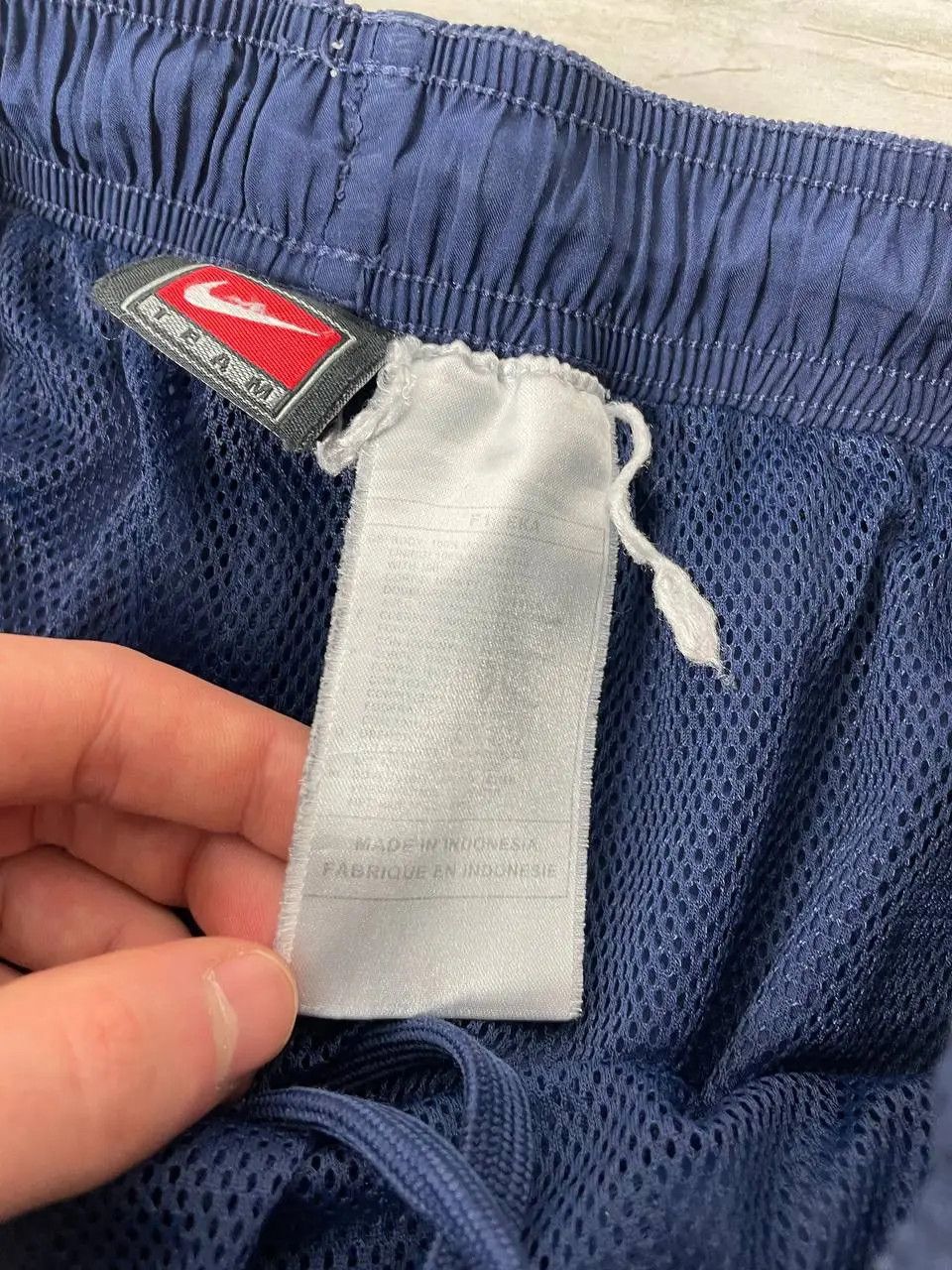 Nike Vintage Nike Track Pants 00s Swoosh Nylon Striped Size US 32 / EU 48 - 8 Thumbnail