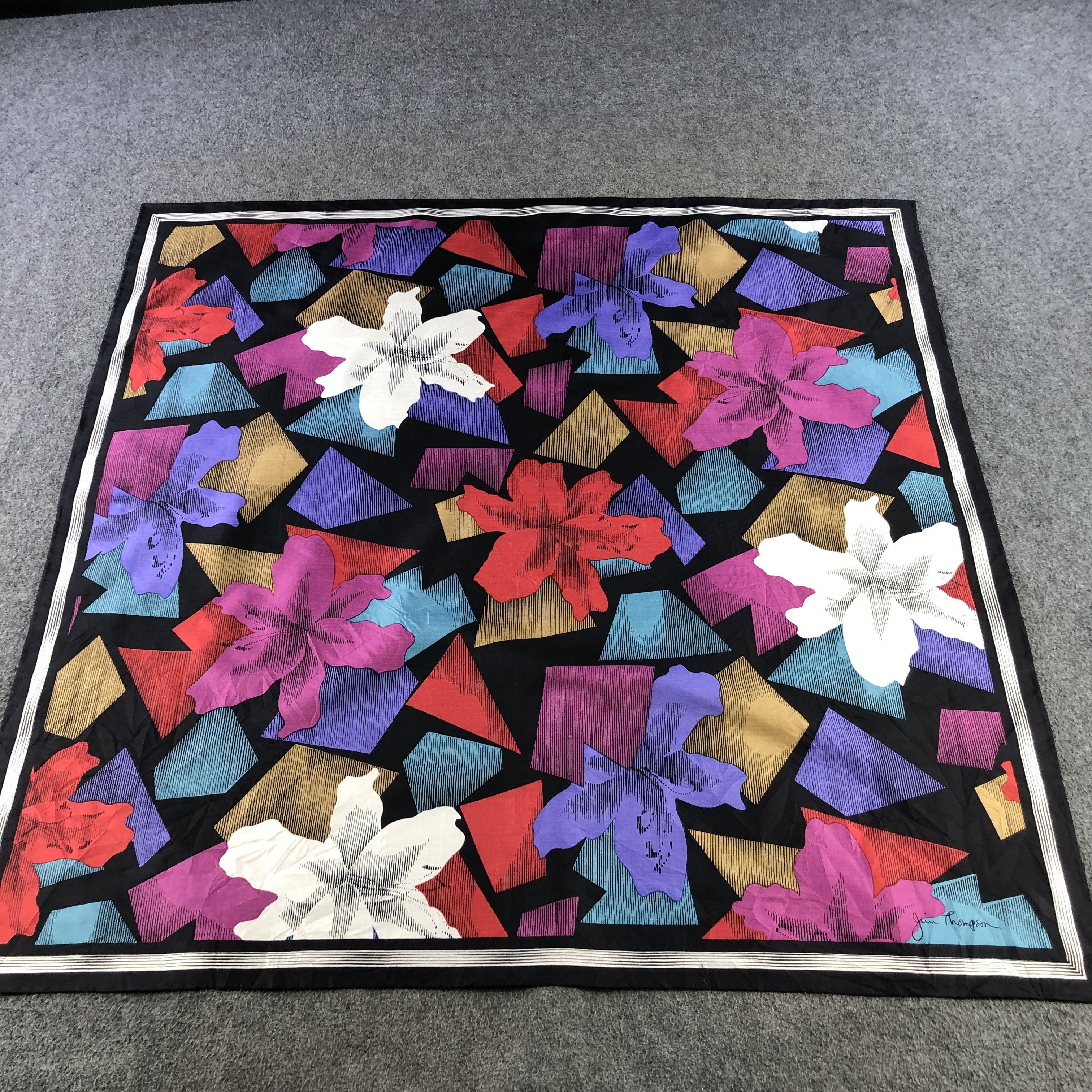 Jim Thompson Vintage Jim Thompson Floral Hand Rolled Silk Scarf M1294 Size ONE SIZE - 2 Thumbnail