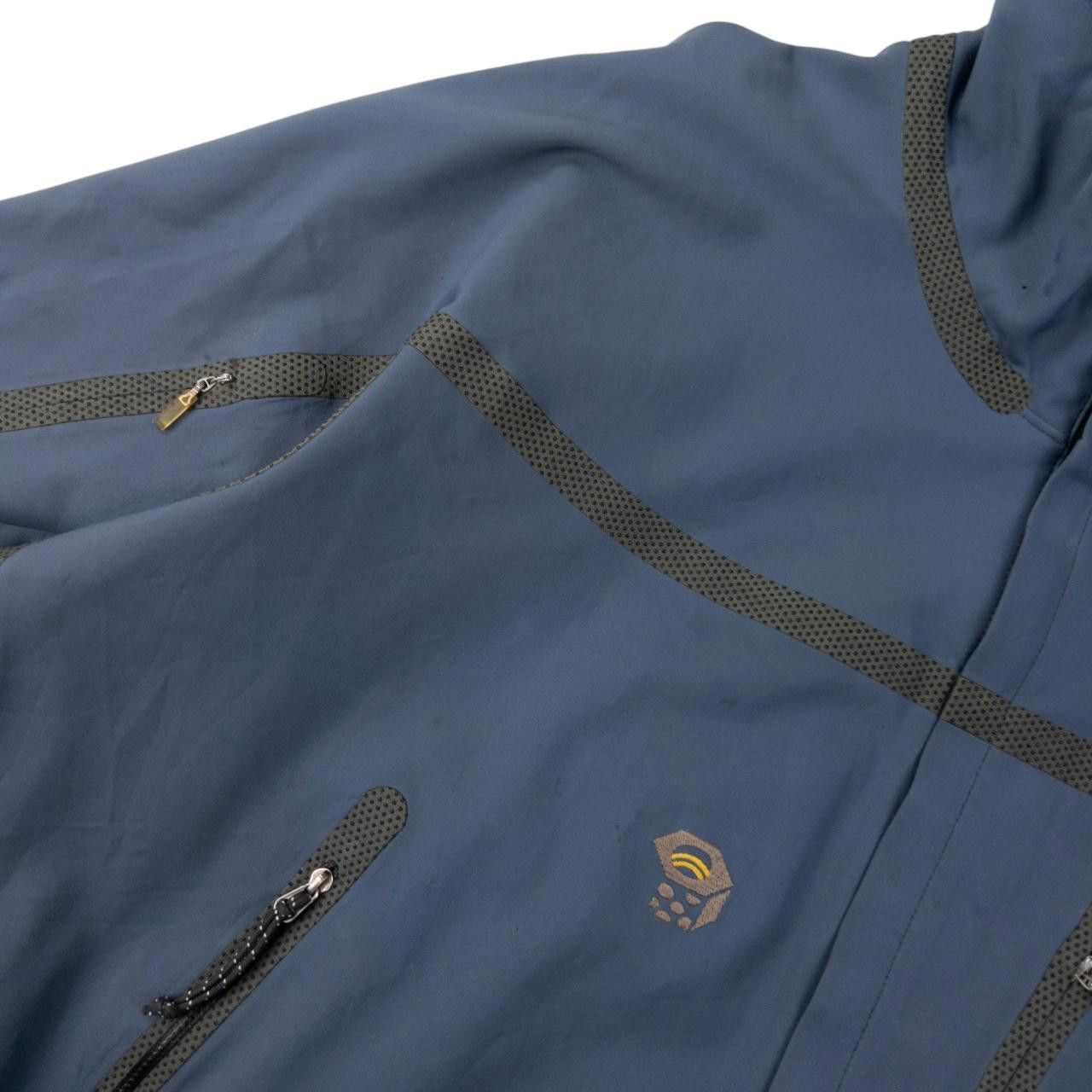 Mountain Hardwear Vintage Mountain Hardwear Softshell Zip Jacket Size L Size US L / EU 52-54 / 3 - 5 Thumbnail