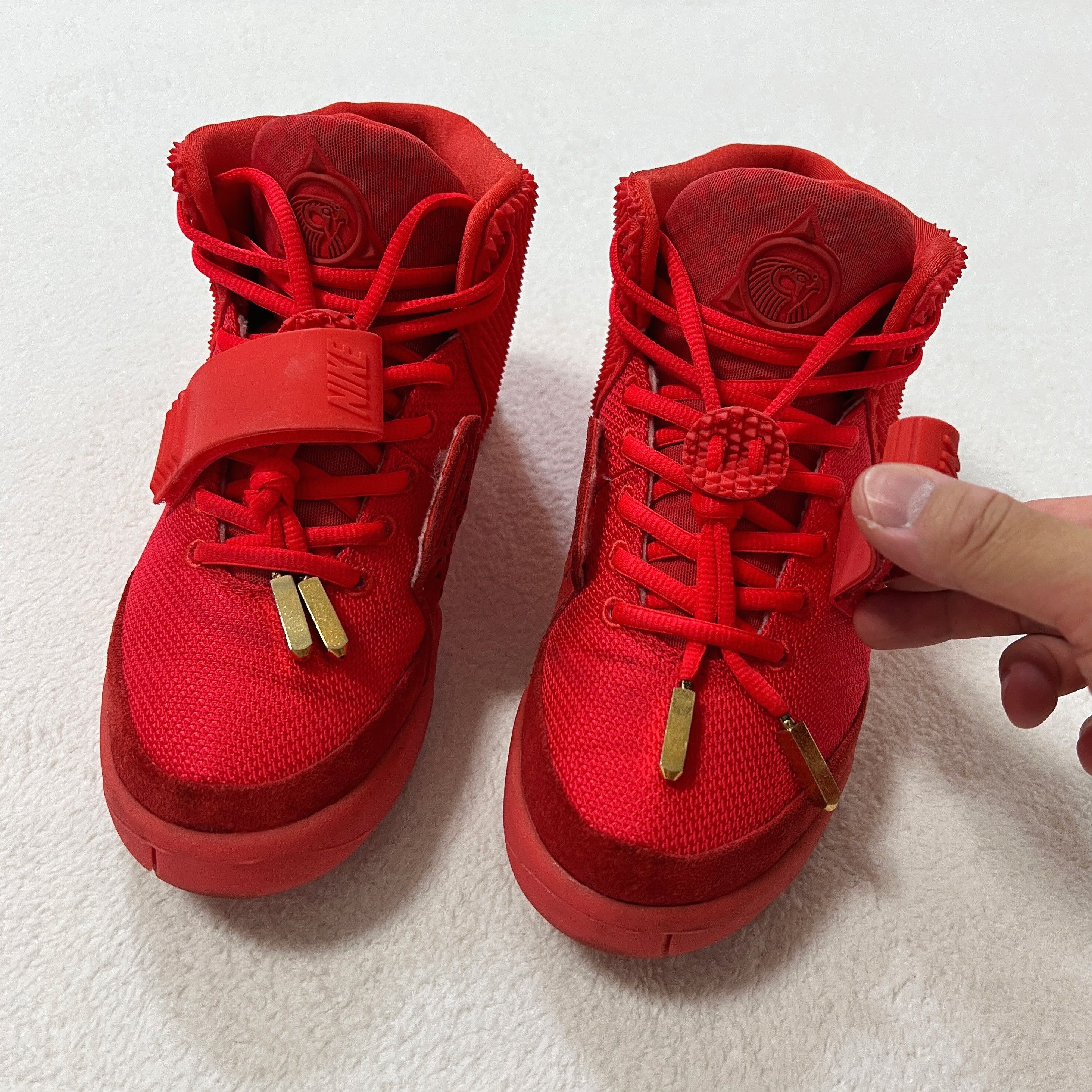 Nike Nike Air Yeezy 2 Red October (508214-660) Size US 6.5 / EU 39-40 - 11 Thumbnail